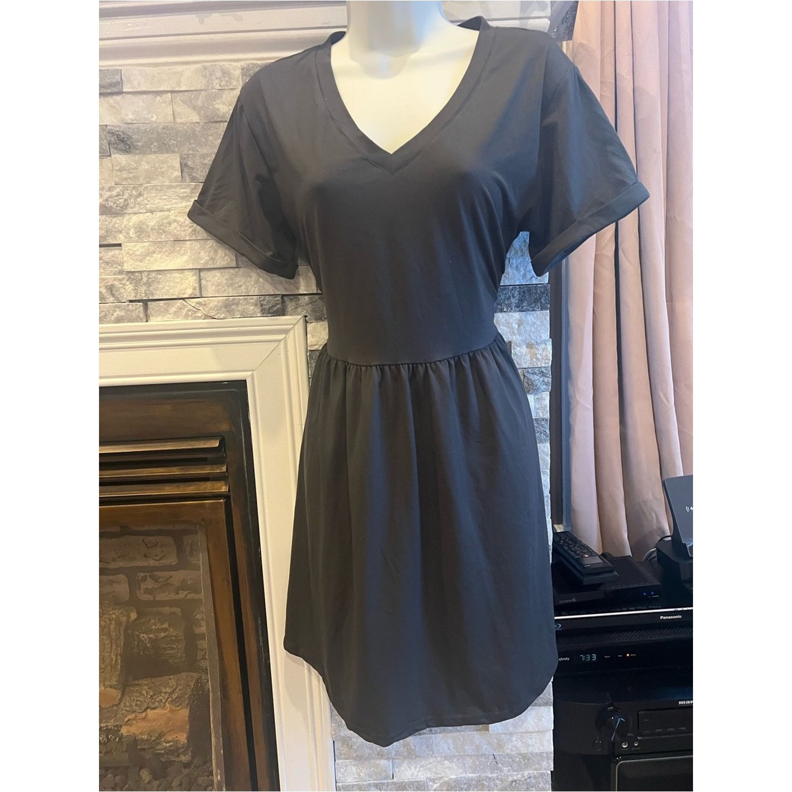 & Other Stories Women’s V-Neck Fit & Flare Dress – Dark Gray – Size M – NWOT Size M / US 6-8 / IT 42-44 - 7 Thumbnail