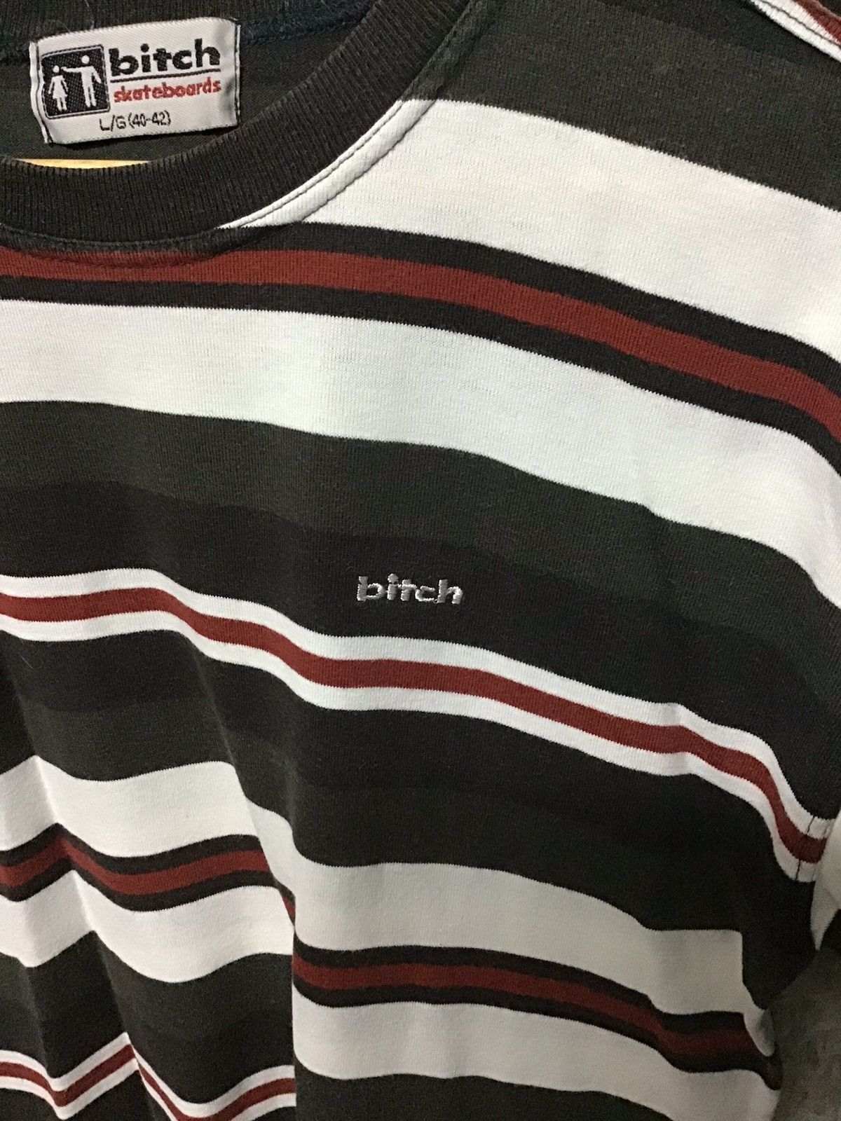 Other × Vintage Vintage bi*ch skateboarding stripe black red green white Size US M / EU 48-50 / 2 - 4 Thumbnail