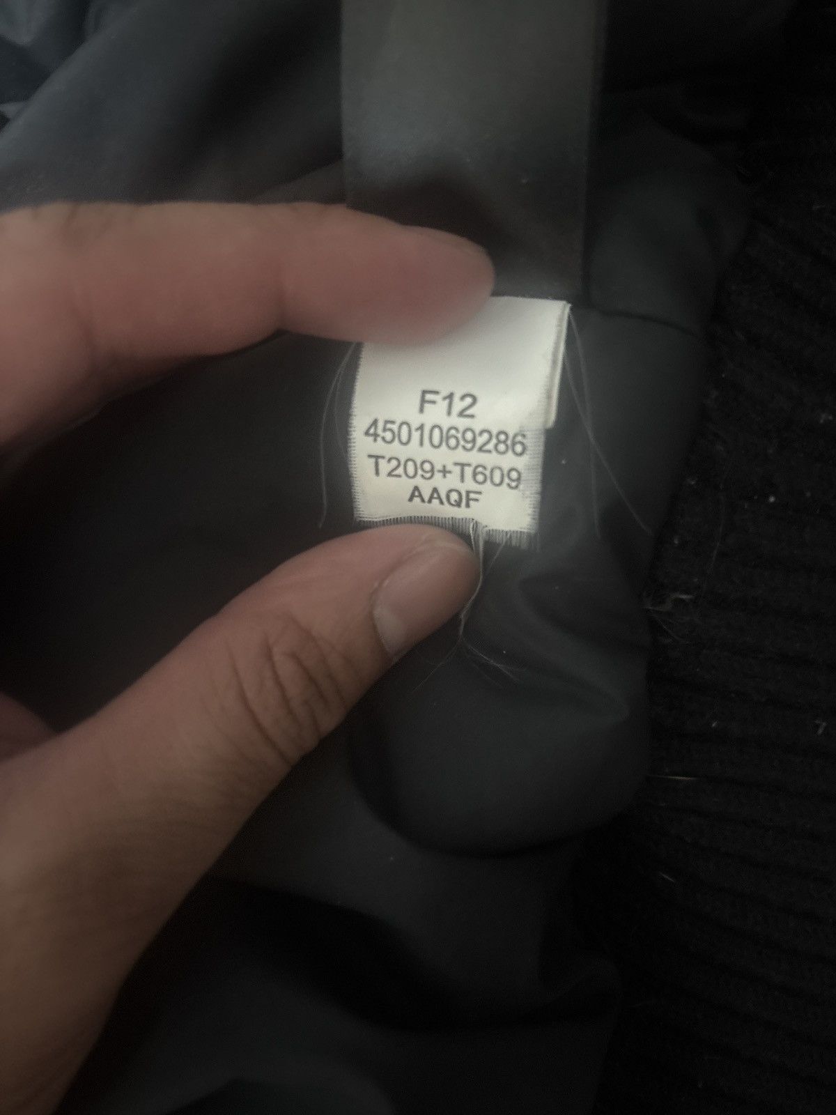 The North Face Vintage 2012 North Face Gotham Jacket Size US XL / EU 56 / 4 - 4 Thumbnail