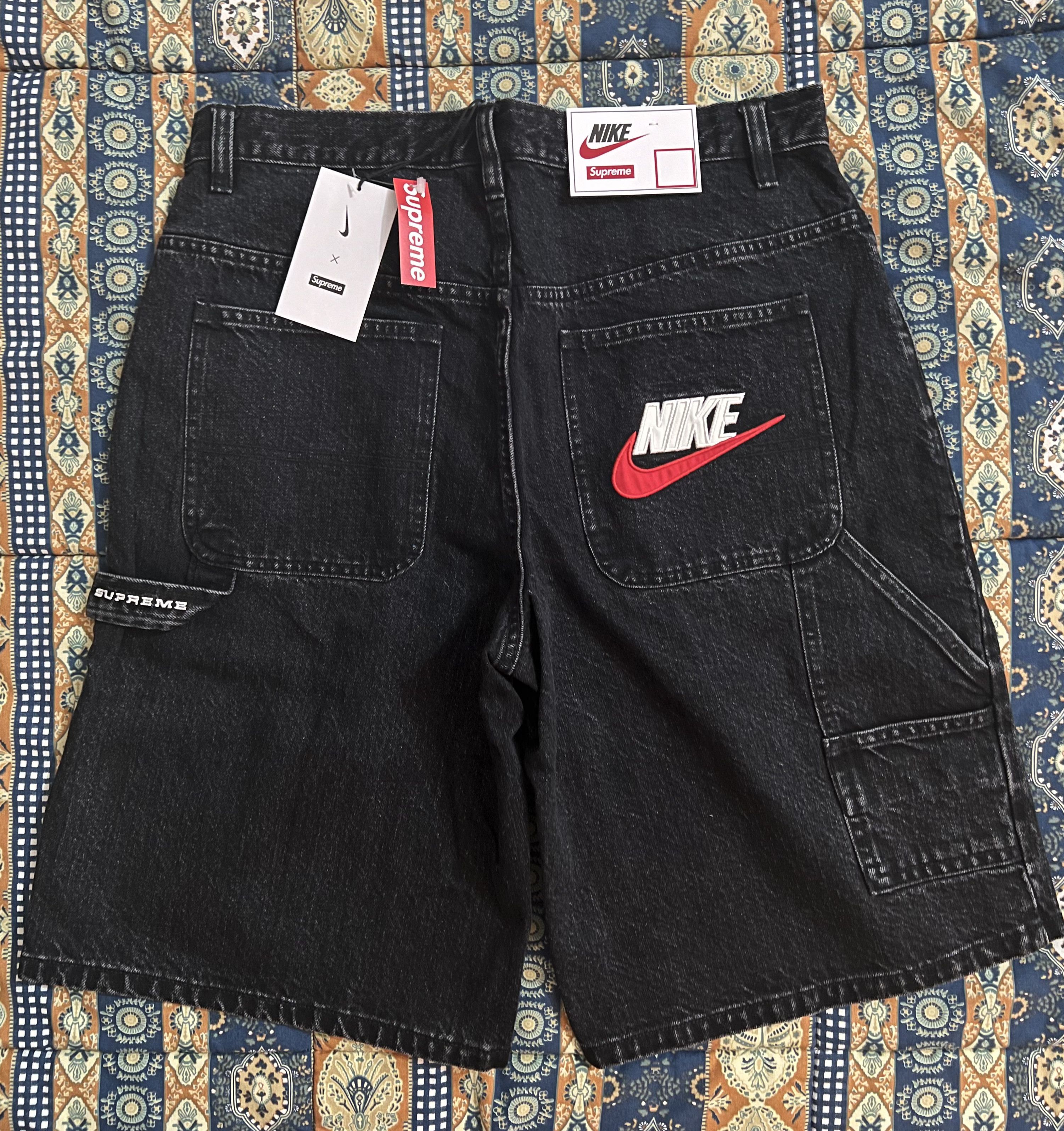 image of Nike Denim Short 30 M Black Jeans Bermuda Knee, Men's