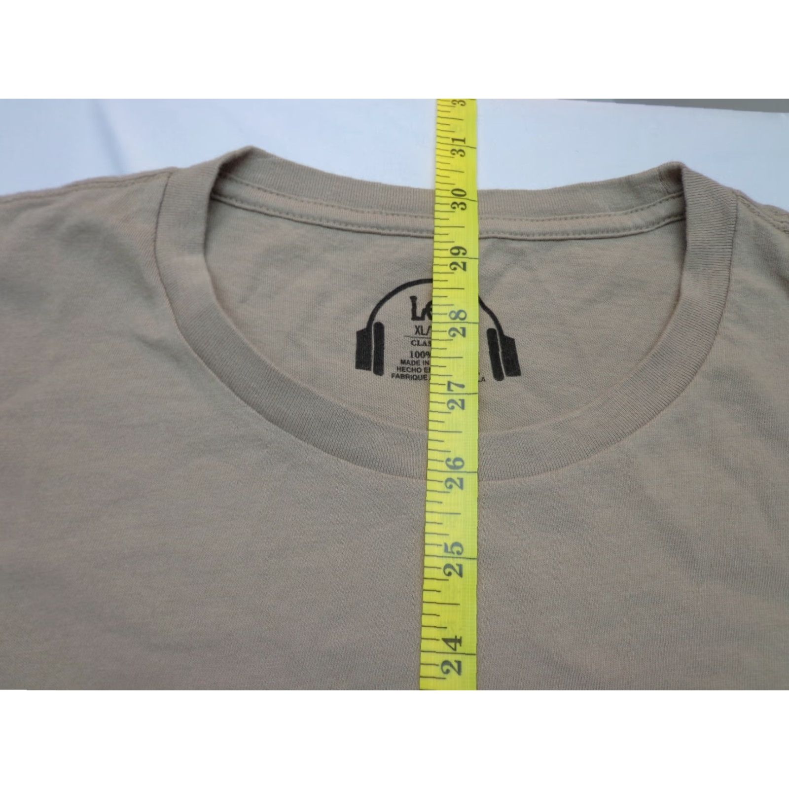 Lee LEE Jeans World Tour Distressed Graphic T-Shirt Brown XL Men Short Sleeve, Vintage Music 90s 80s USA, NEW Size US XL / EU 56 / 4 - 6 Thumbnail