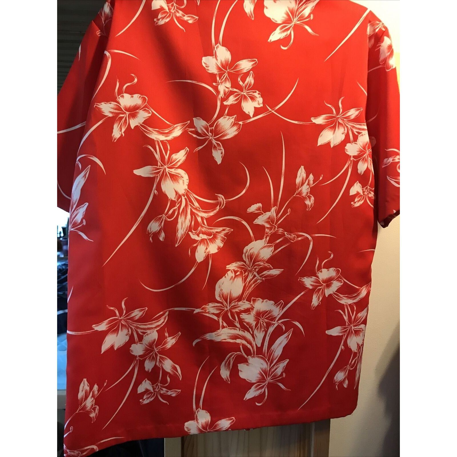 Other Malihini Vintage Men's M Red Floral SS Rayon Hawaiian Shirt Size US M / EU 48-50 / 2 - 12 Thumbnail