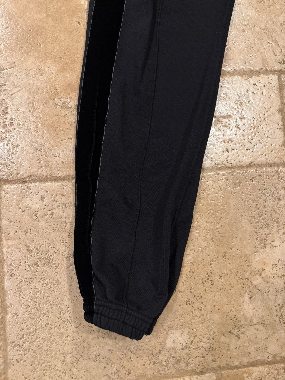 Haider Ackermann Haider Ackermann AW15 Perth Velvet Stripe Tux Sweatpants Size US 34 / EU 50 - 2 Thumbnail