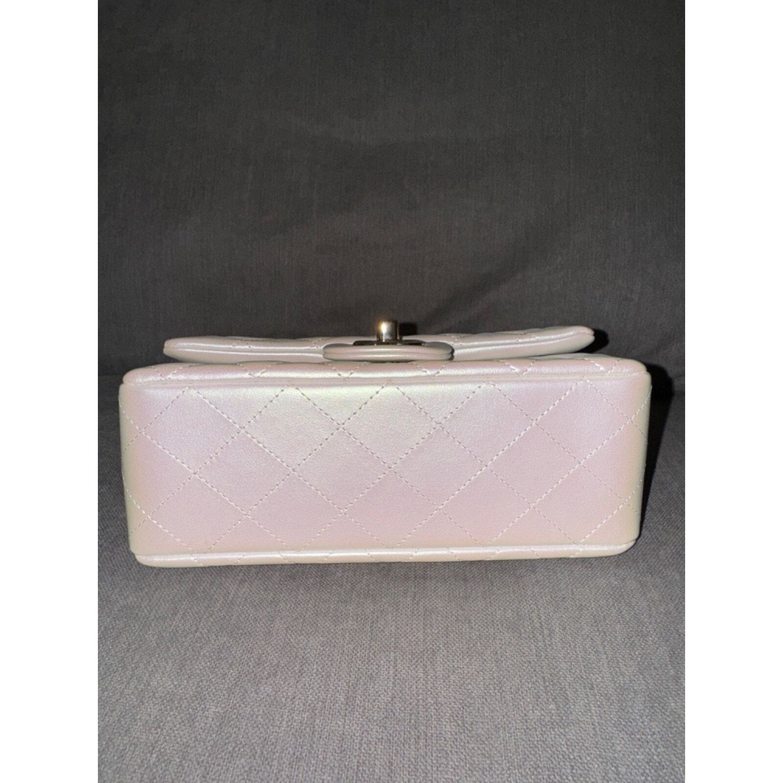 Chanel Chanel White Mini Flap CC Quilted Chain Crossbody Bag Size ONE SIZE - 16 Thumbnail