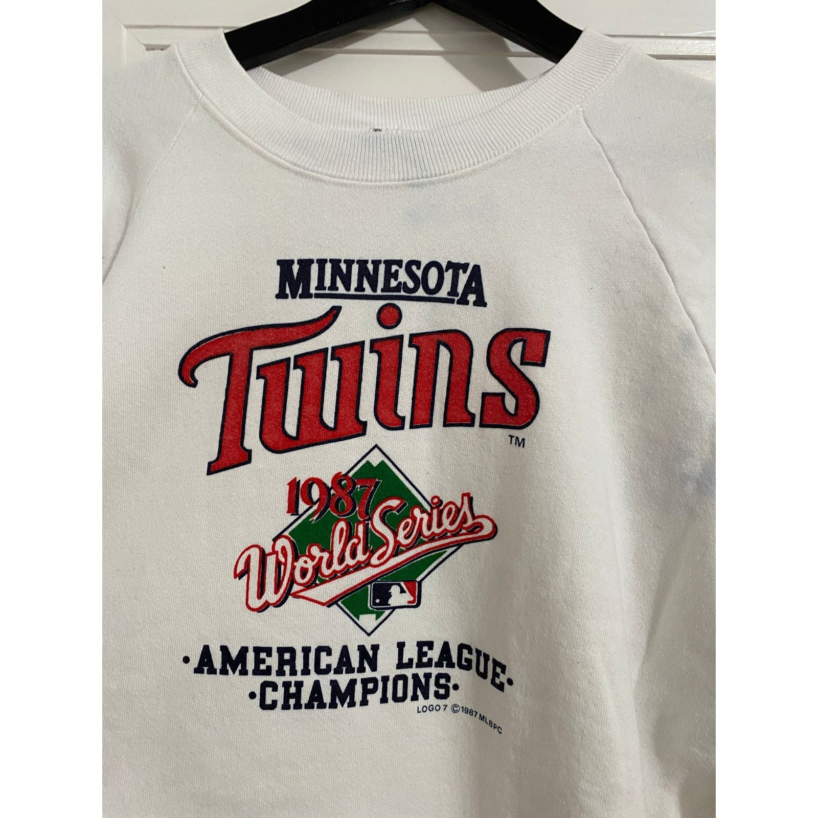 Fruit Of The Loom Vintage Minnesota Twins 1987 World Series Crewneck Size US L / EU 52-54 / 3 - 2 Thumbnail