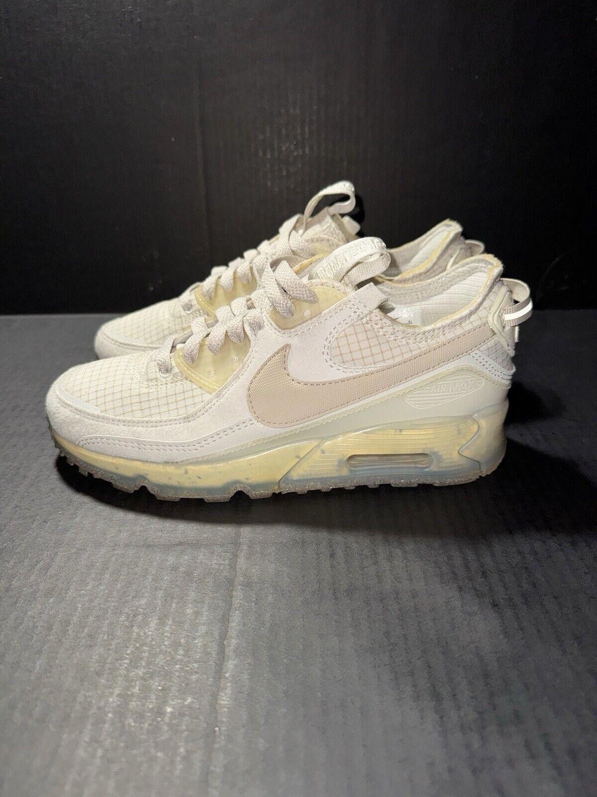Nike Nike WMNS Air Max 90 Terrascape Light Bone DC9450-001 6.5 Size US 6.5 / IT 36.5 - 5 Thumbnail