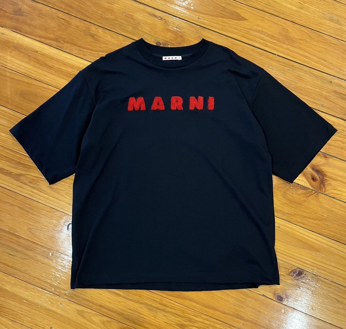 Marni Marni Logo flocked Tshirt Size US XL / EU 56 / 4 - 5 Thumbnail