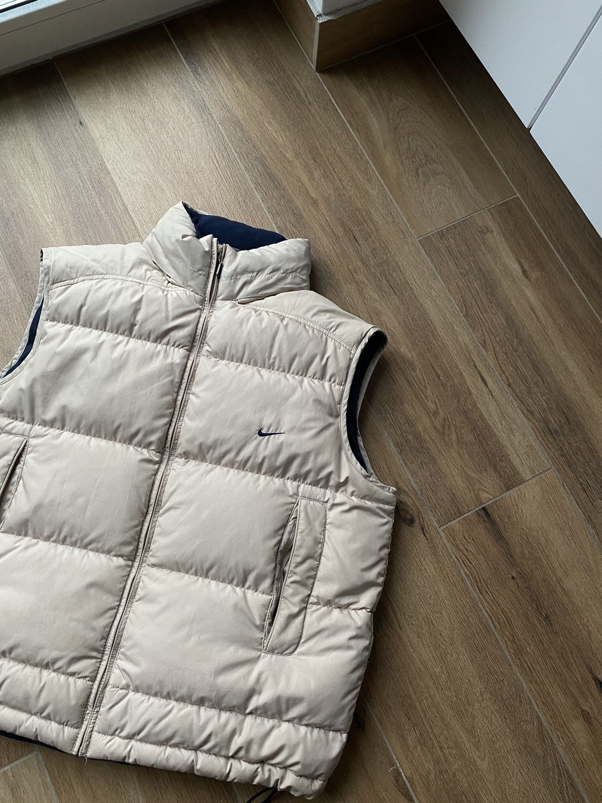 Nike Nike Vintage Puffer Vest Mini Swoosh Japanese Drill Hype Y2K Size US L / EU 52-54 / 3 - 4 Thumbnail