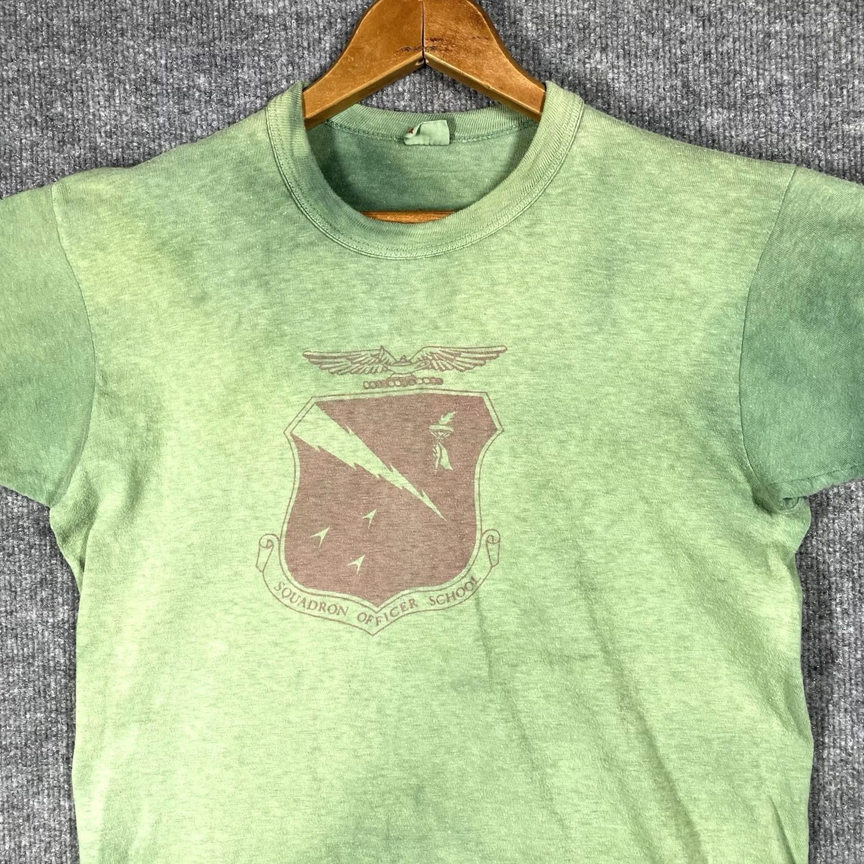 Vintage VINTAGE Squadron Officer School T Shirt Mens M Healthknit Air Force Green 50s 60s Graphic Tee Military/Landgirl Mens Size US M / EU 48-50 / 2 - 2 Thumbnail