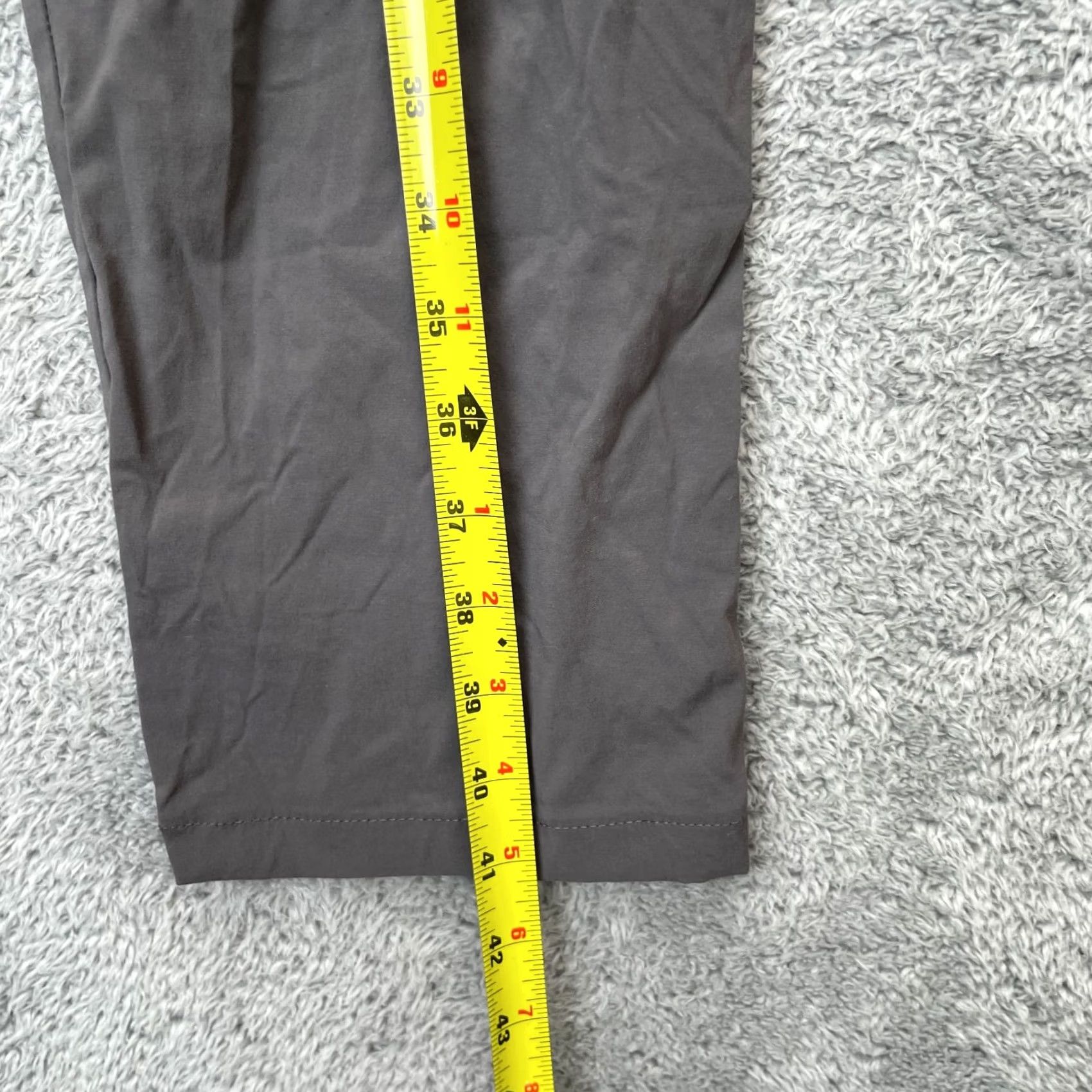 J.Crew J. Crew Pants Mens 36x32 Gray Slim Tapered Leg Nylon Spandex 484 Tech Dress Slim Fit Casual Pants Size US 36 / EU 52 - 6 Thumbnail