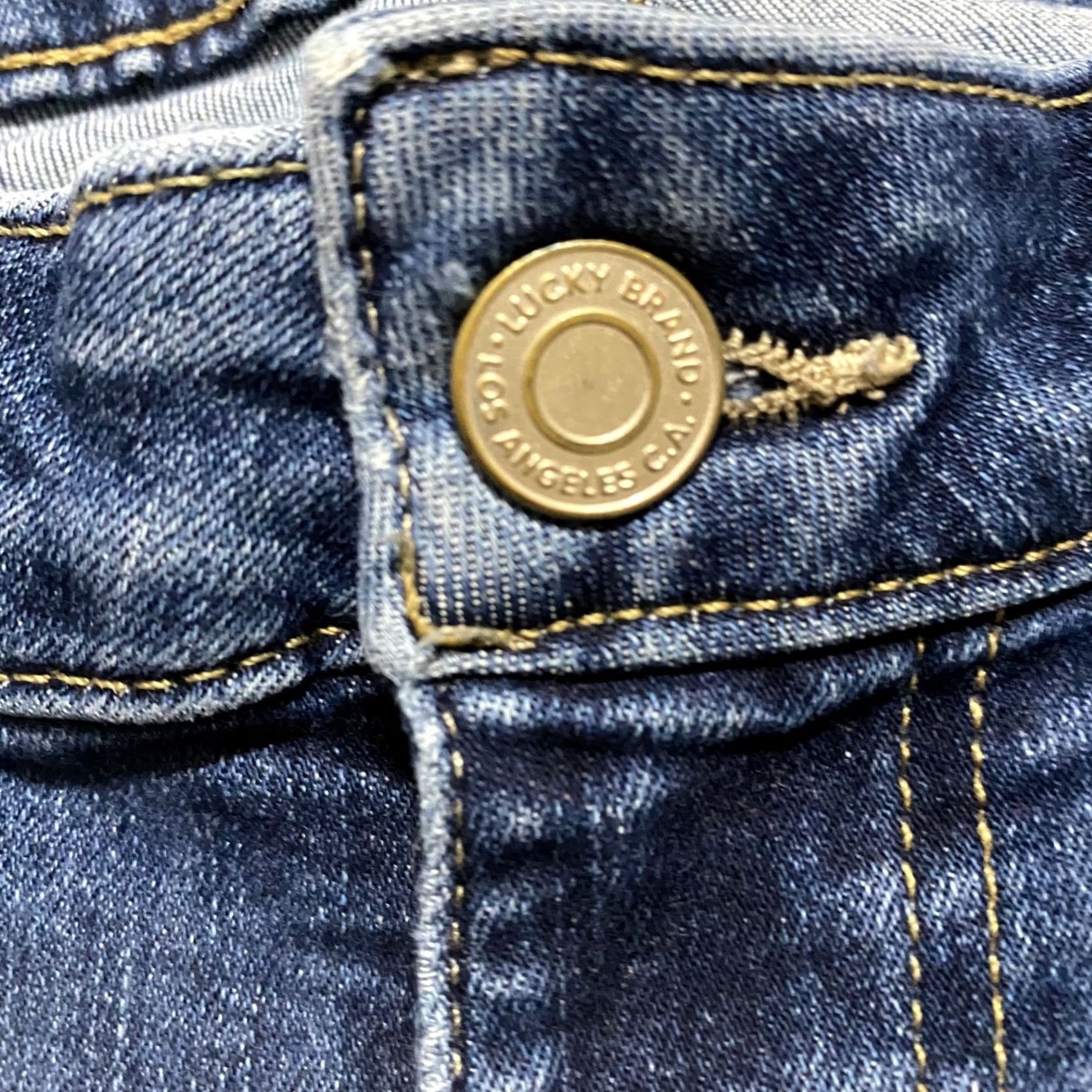 Lucky Brand Lucky Brand Jeans Blue Denim Medium Wash Women 6 Bootcut Pocket 5-Pocket Regular Inseam 31in Stretch Vintage No BMI-2024 Size 28" / US 6 / IT 42 - 6 Thumbnail