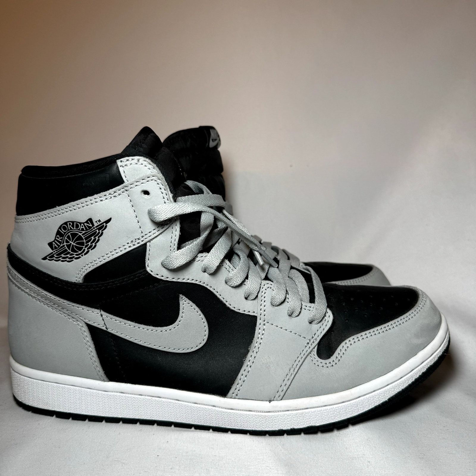 Size 11 Air Jordan Retro High OG Shadow Men's Shoes