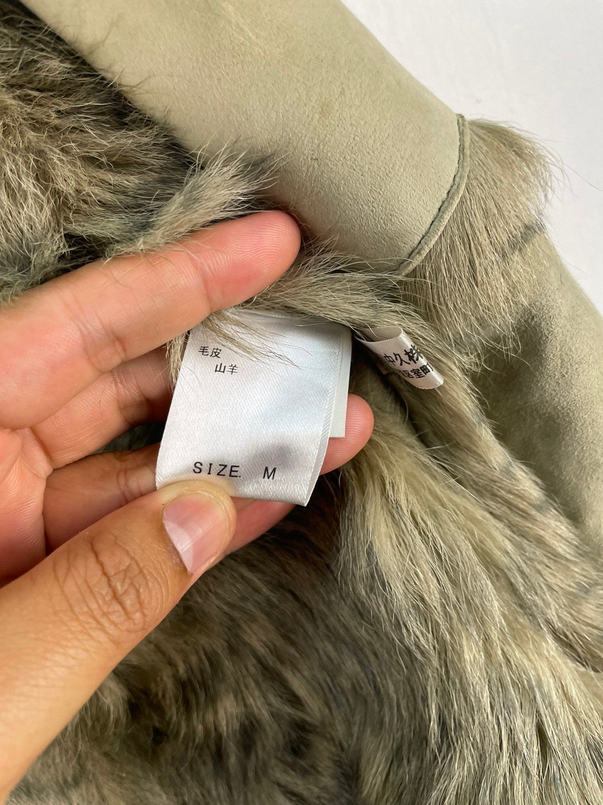 Japanese Brand Vintage Fur Goat Sheepskin Patchwork Vest Jacket Size US M / EU 48-50 / 2 - 4 Thumbnail