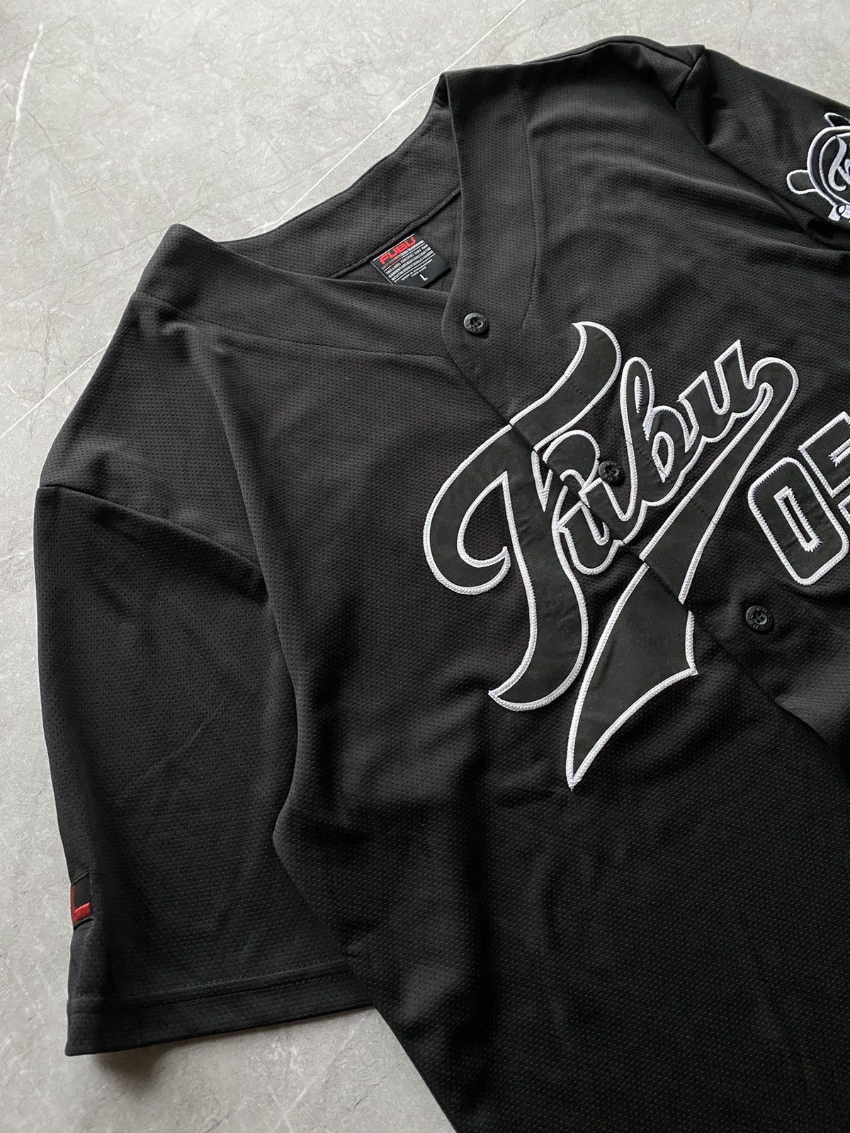 Fubu Vintage Y2K Fubu 05 Drill Rap Skate T-shirt Jersey Overshirt Size US L / EU 52-54 / 3 - 5 Thumbnail