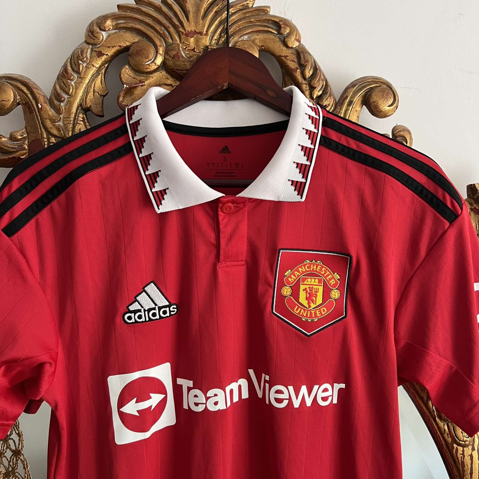 Adidas RARE Manchester United Adidas 2022 Home Football Jersey Sz S Size US S / EU 44-46 / 1 - 3 Thumbnail