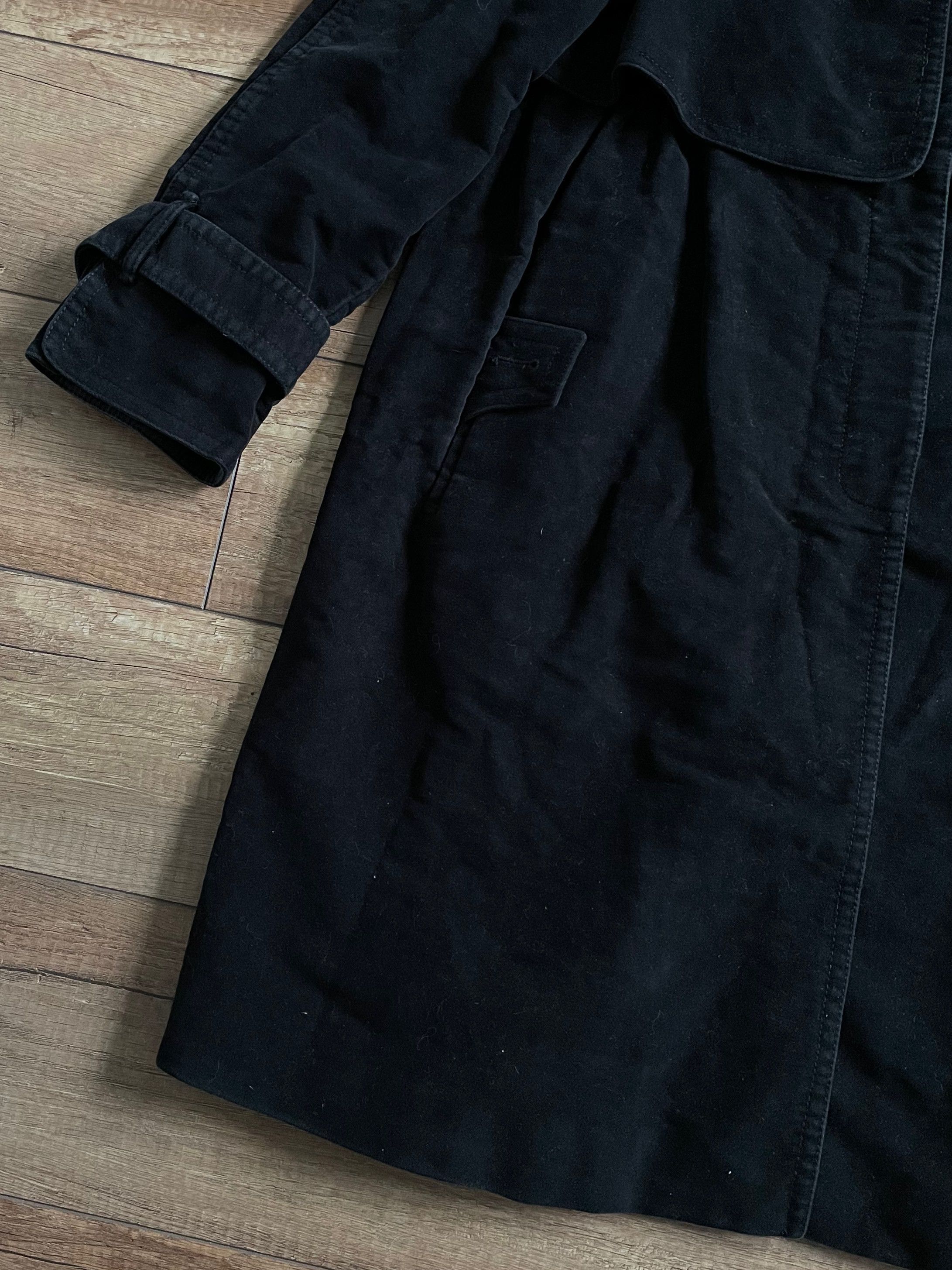 Gucci Vintage Gucci Black Velvet Corduroy Trench Coat Jacket Size L / US 10 / IT 46 - 8 Thumbnail