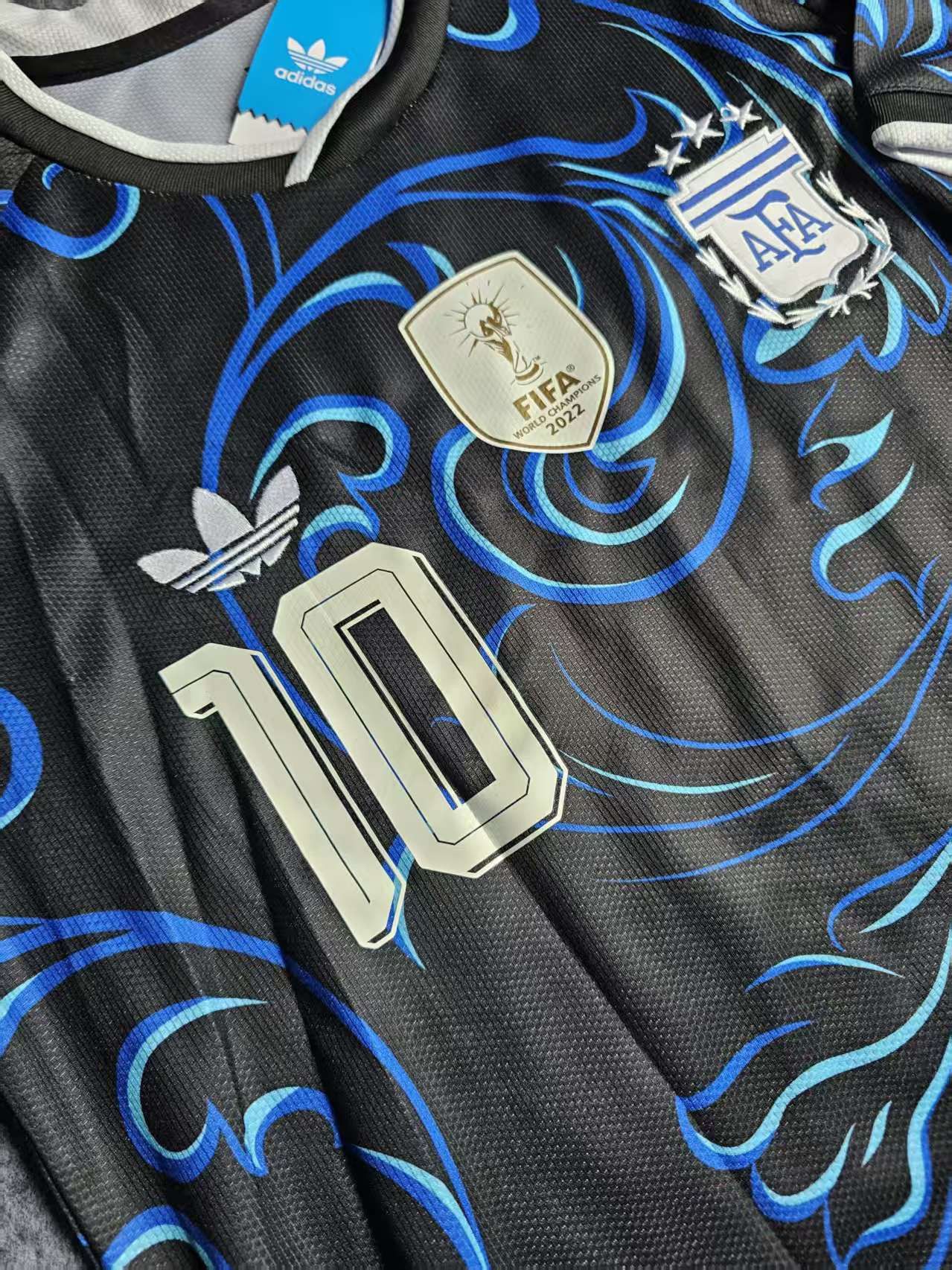 Other 2026 Argentina #10 Messi Jersey Away M Size US M / EU 48-50 / 2 - 3 Thumbnail