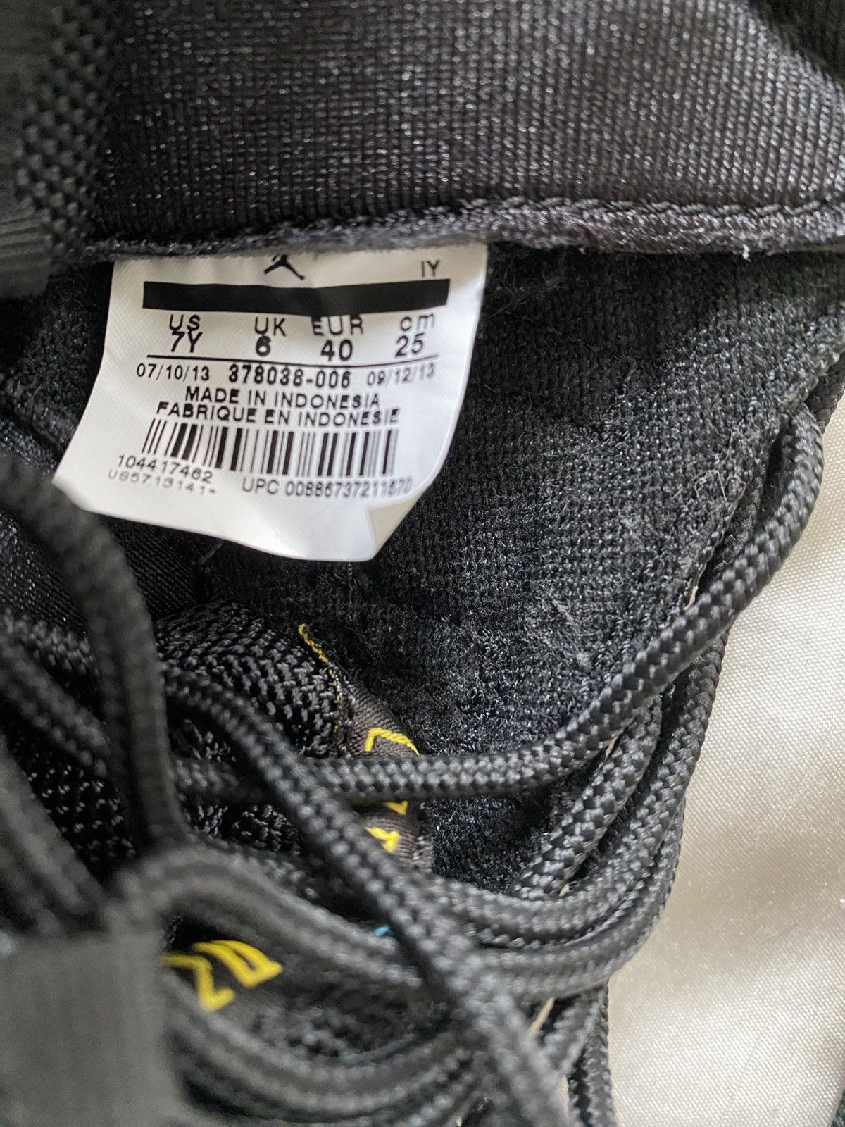 Jordan Brand × Nike Air Jordan XI Gamma Blue (GS) Size US 7 / EU 40 - 9 Thumbnail