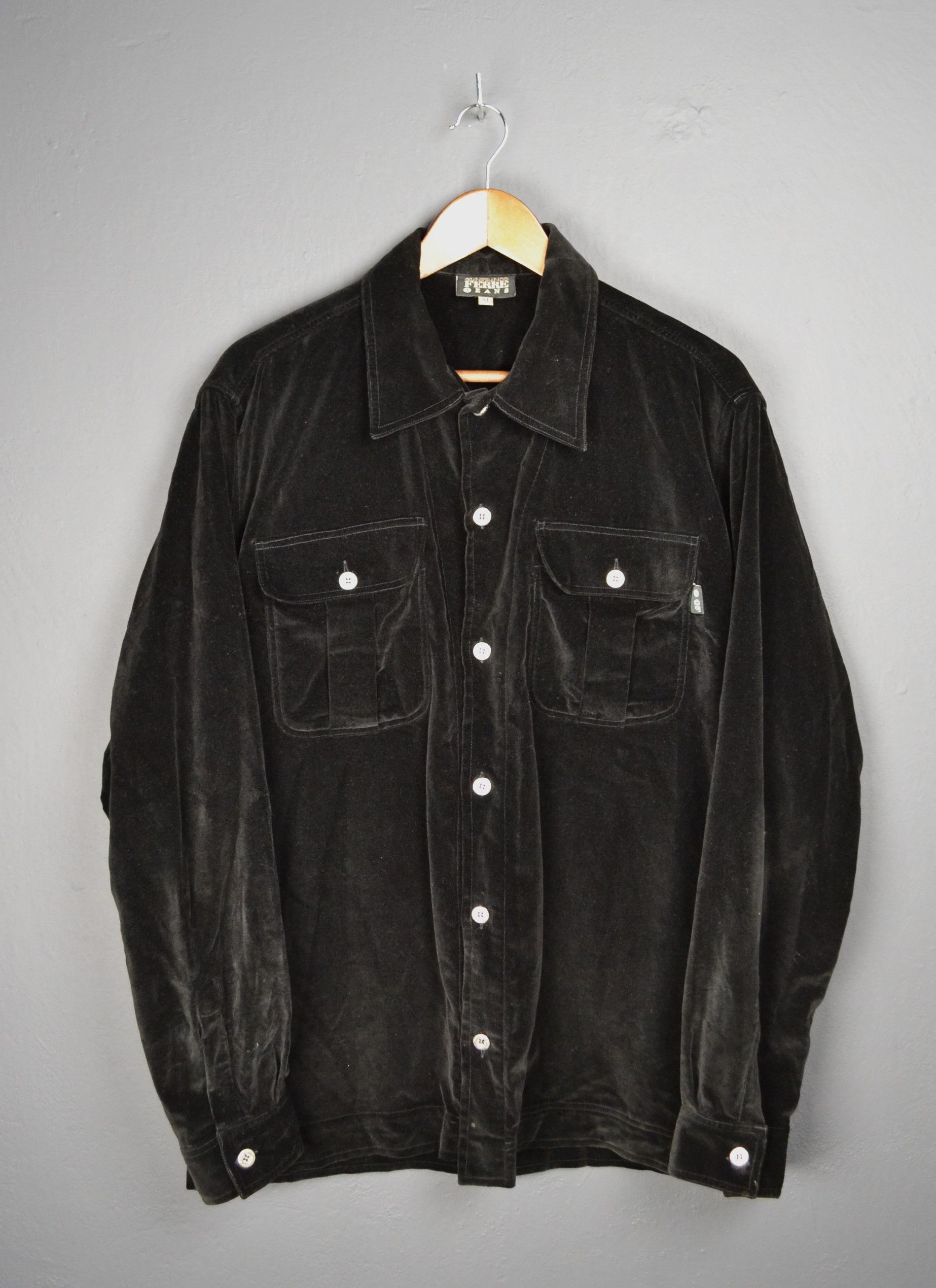 Gianfranco Ferre Gianfranco Ferre Vintage XL Velvet Shirt Size US XL / EU 56 / 4 - 2 Thumbnail