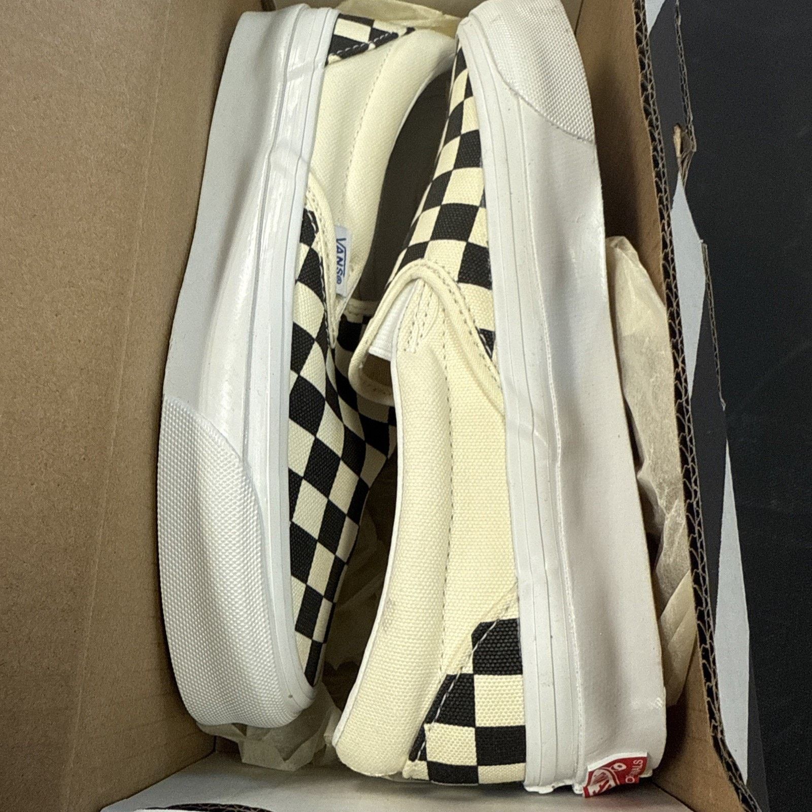 Vans Vans 5.5m/7Wm OG Classic Slip-On LX Checkerboard VN0A45JKT0A Size US 5.5 / EU 38 - 5 Thumbnail