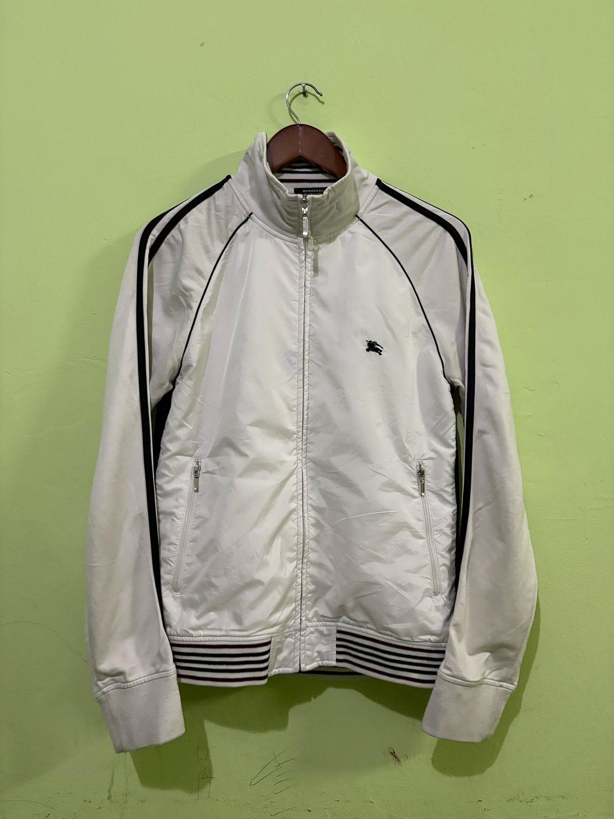 Burberry Burberry Track Top Jacket Design Small Logo Design Size US S / EU 44-46 / 1 - 1 Thumbnail