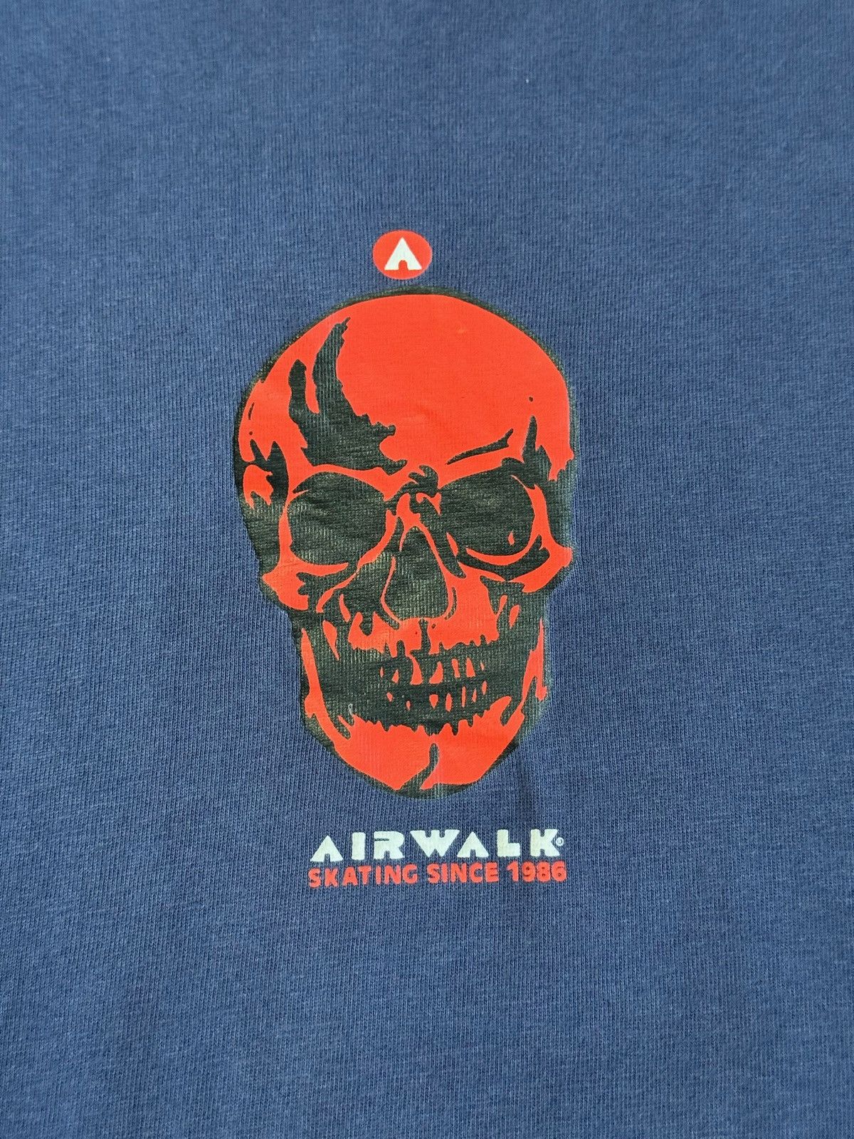 Airwalk × Japanese Brand × Vintage Vintage 90s Airwalk Skateboards T Shirt Tee Skull Rare Y2K Size US L / EU 52-54 / 3 - 7 Thumbnail
