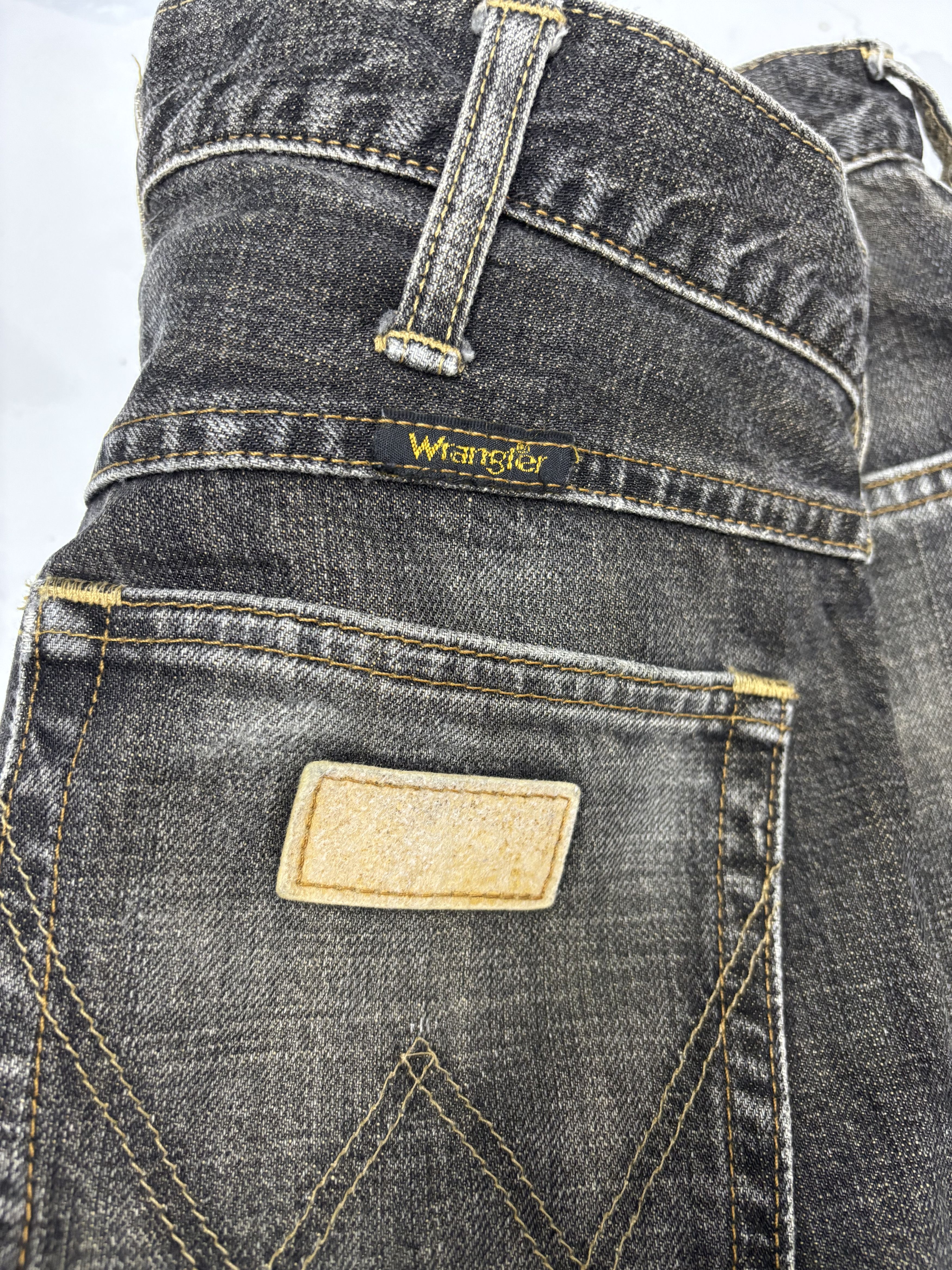 If Six Was Nine Vintage Wrangler Faded Black Loose Fit Jean Size US 32 / EU 48 - 13 Thumbnail