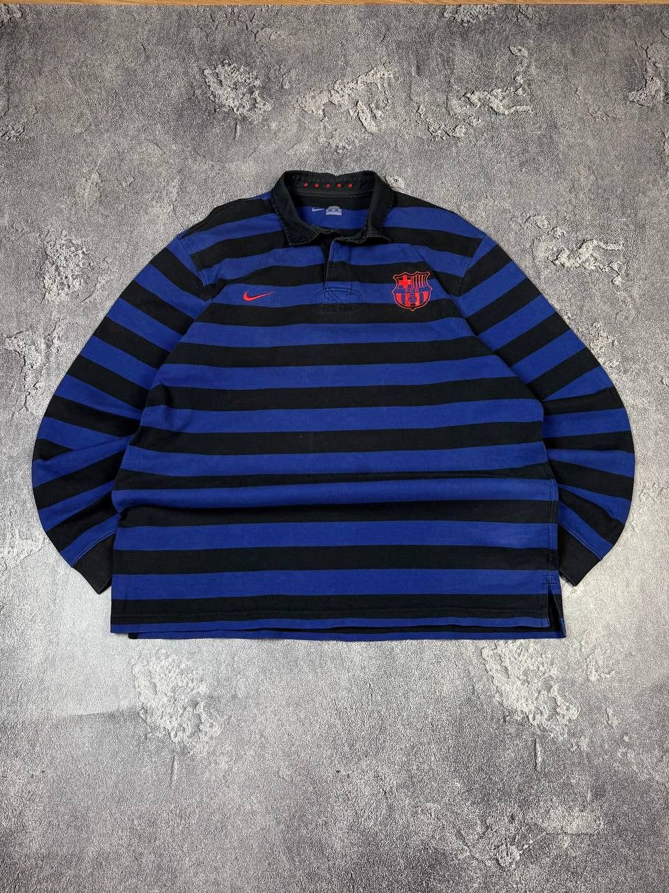 Nike VTG 2000s Nike FC Barcelona Stripe Rugby Longsleeve Y2K Size US XXL / EU 58 / 5 - 1 Thumbnail