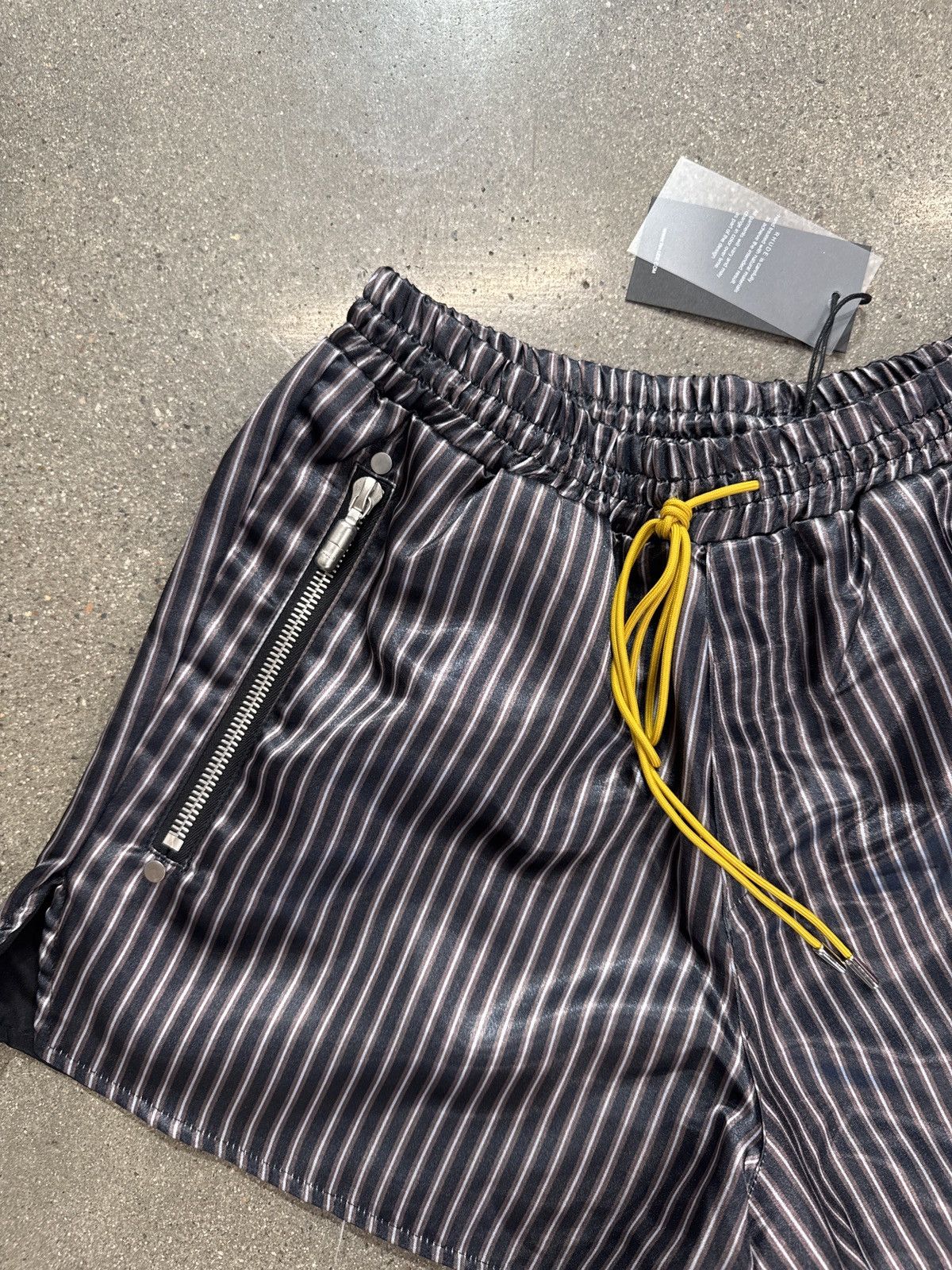 Rhude Rhude Rivet Shorts Size US 32 / EU 48 - 2 Thumbnail