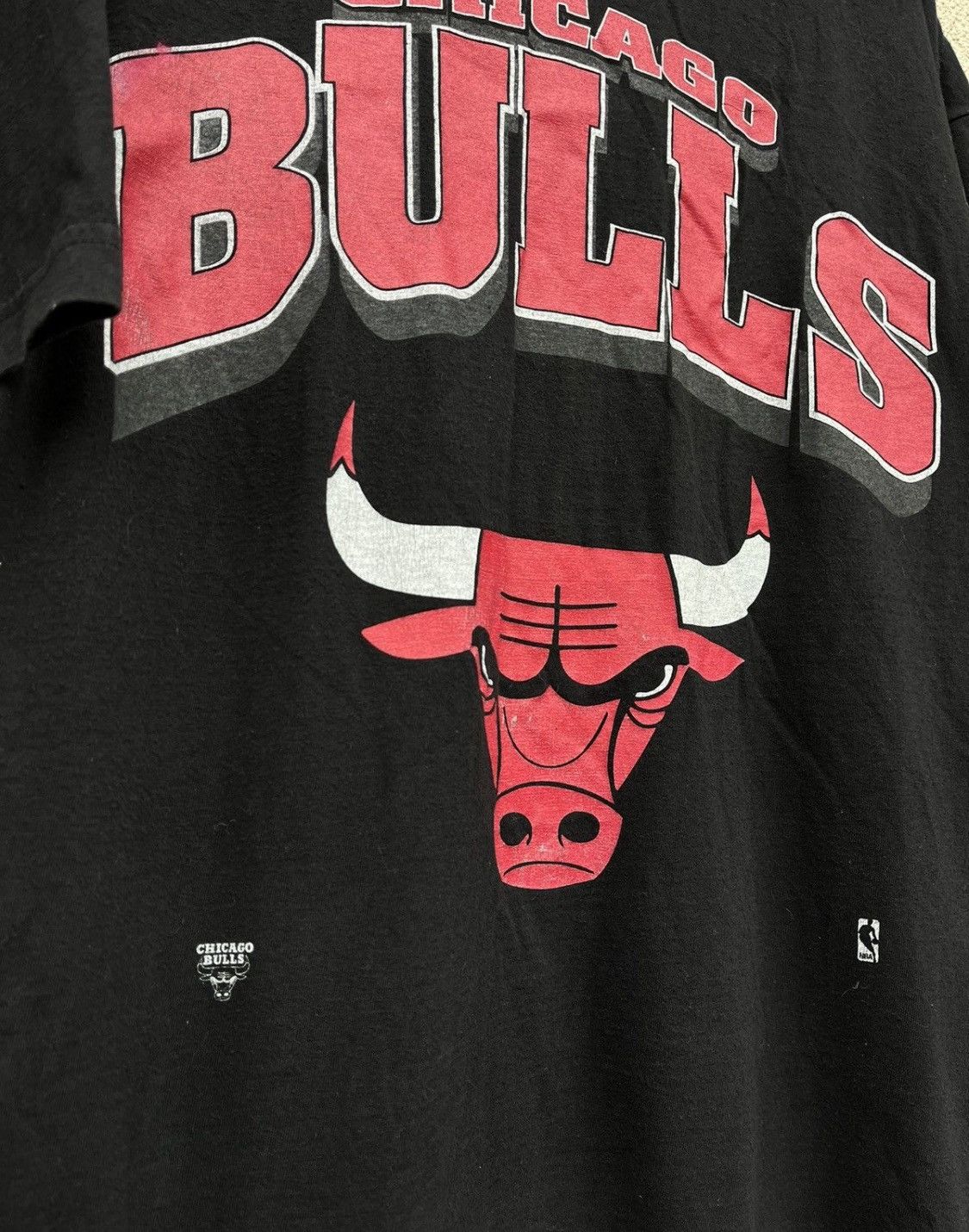 Nutmeg Vintage NBA Chicago Bulls Nutmeg Tee merch Basketball Jordan Size US XL / EU 56 / 4 - 2 Thumbnail