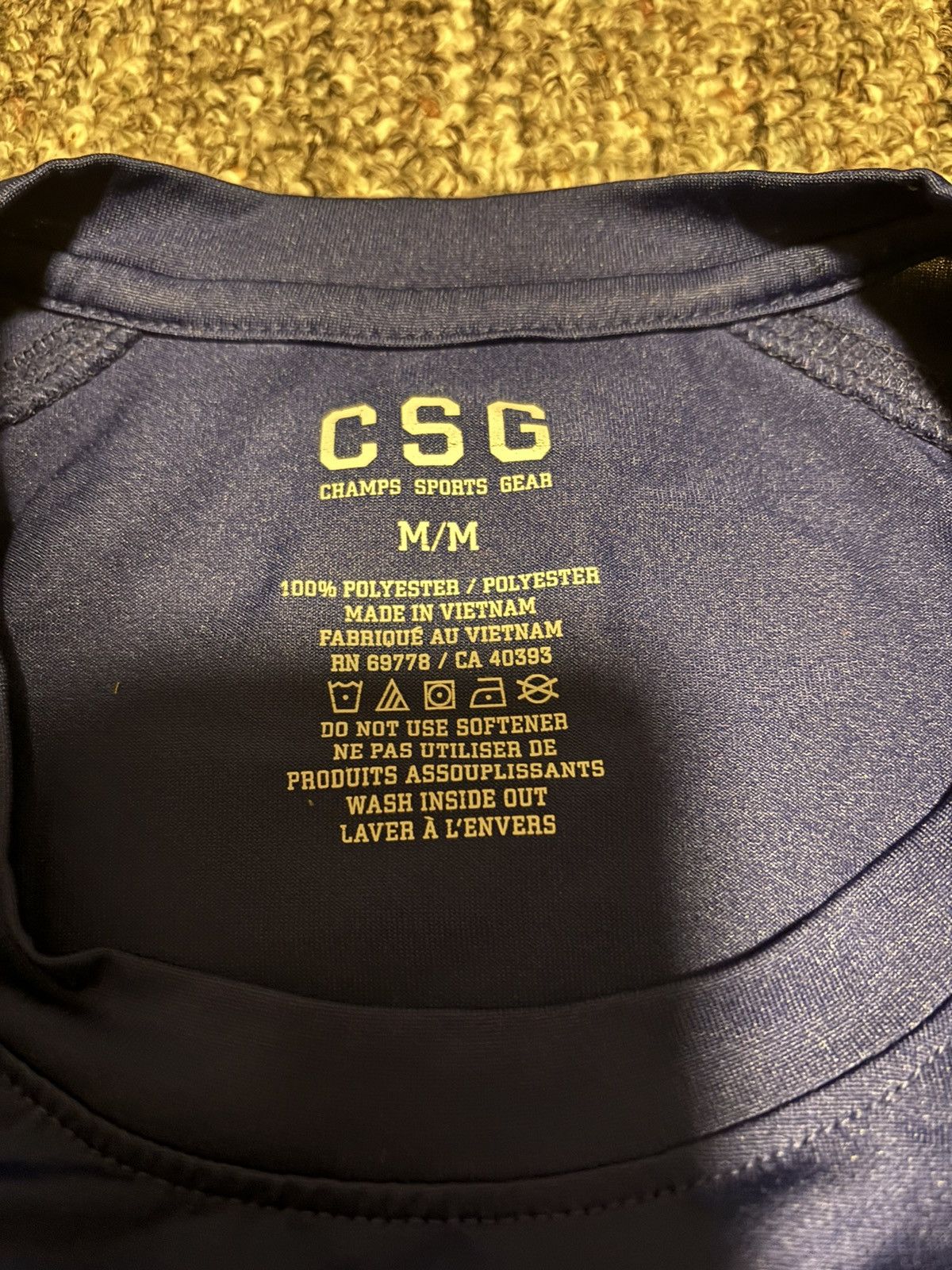 CSG × Champs Sport Champs Sports CSG Employee Uniform Short Sleeve Shirt Size M Size US M / EU 48-50 / 2 - 3 Thumbnail