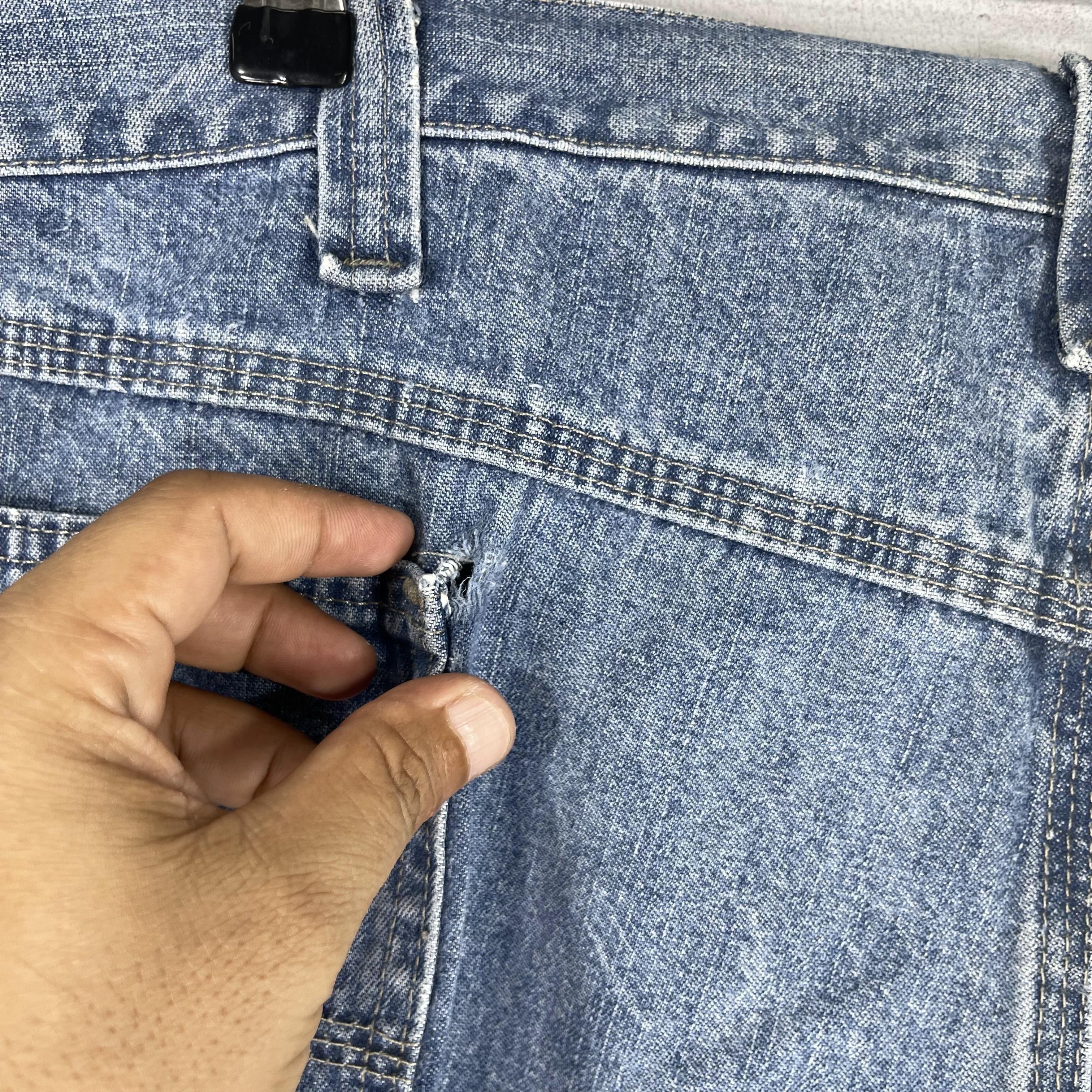 Vintage × Wrangler W43 Vintage Distressed Wrangler Carpenter Short Jeans Size US 43 - 8 Thumbnail