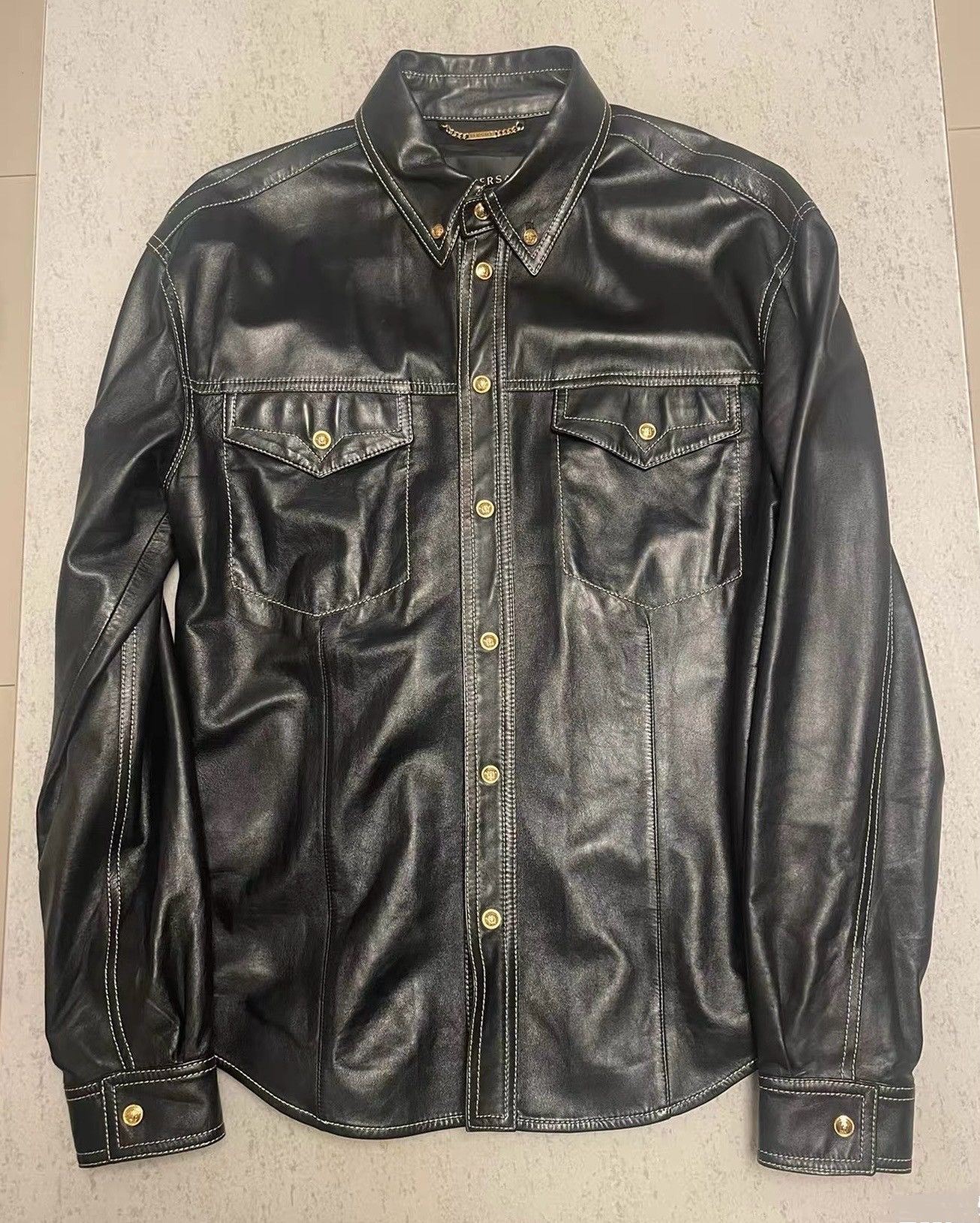 Versace $5k Versace signature recent reissue leather shirt EU48 NEW Size US M / EU 48-50 / 2 - 3 Thumbnail