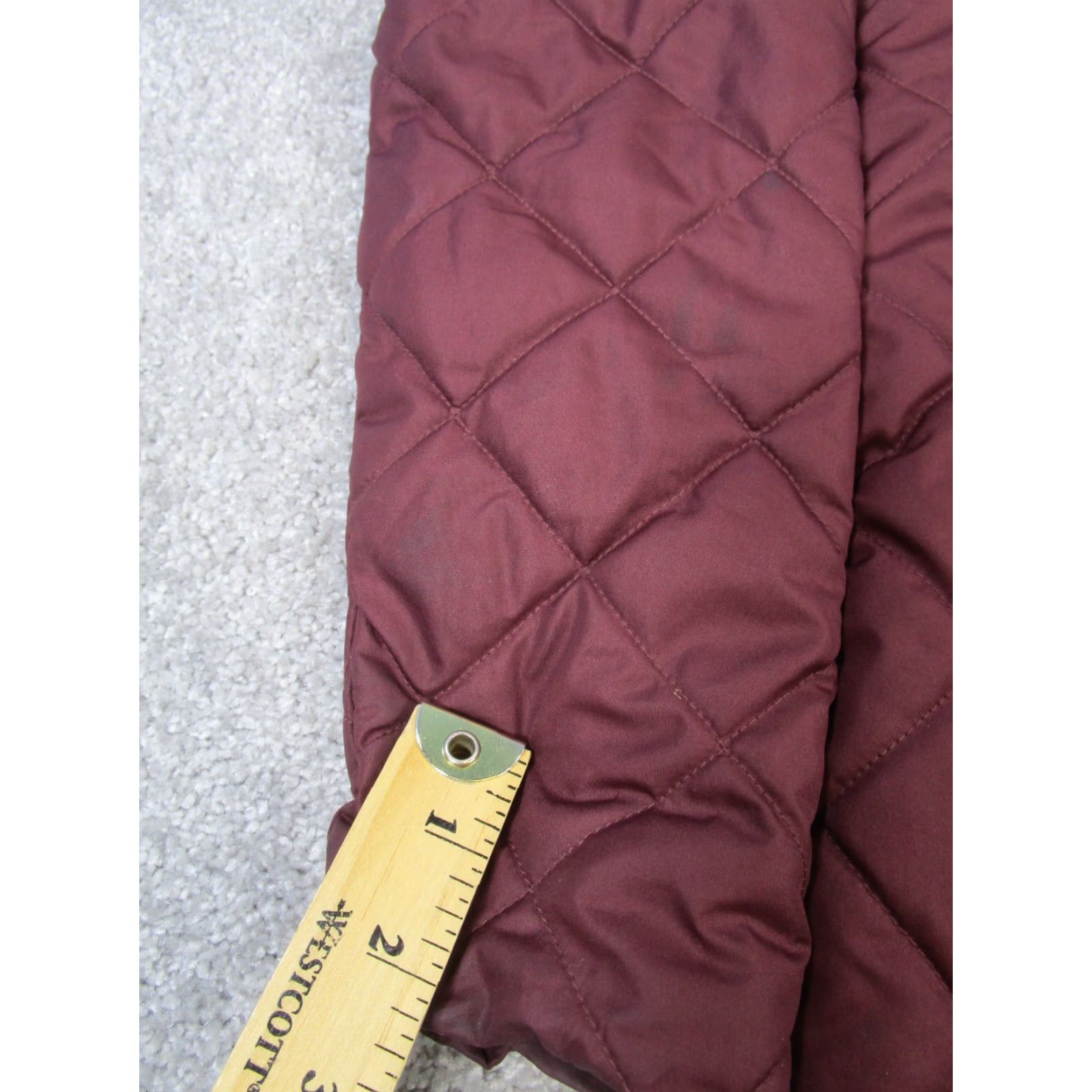 Vintage Columbia Jacket Womens XS Burgundy Quilted Insulated Long Sleeve Zip Diamond Crest Crest? Size XS / US 0-2 / IT 36-38 - 6 Thumbnail