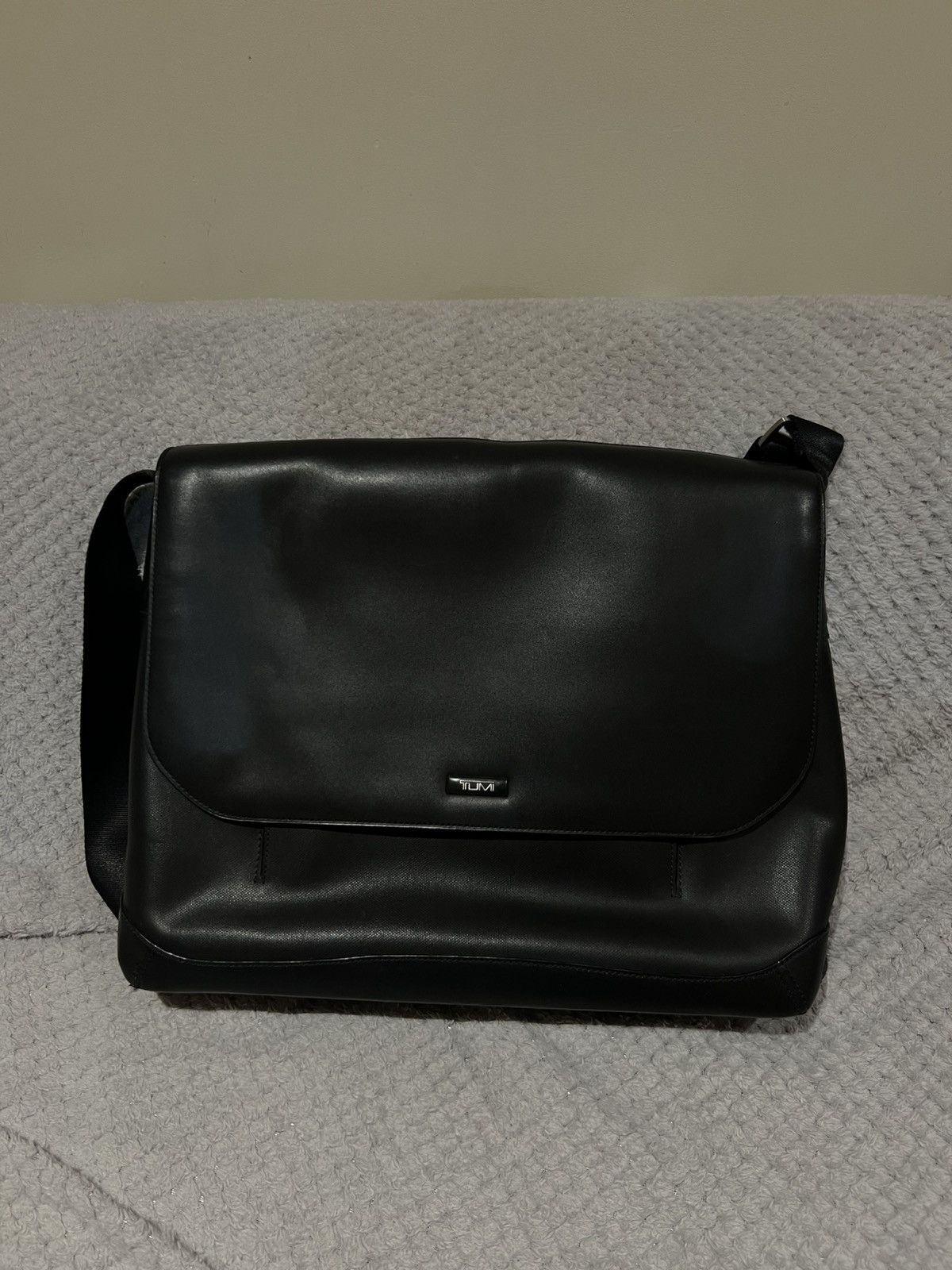 Tumi Tumi bag Size 42 - 1 Thumbnail