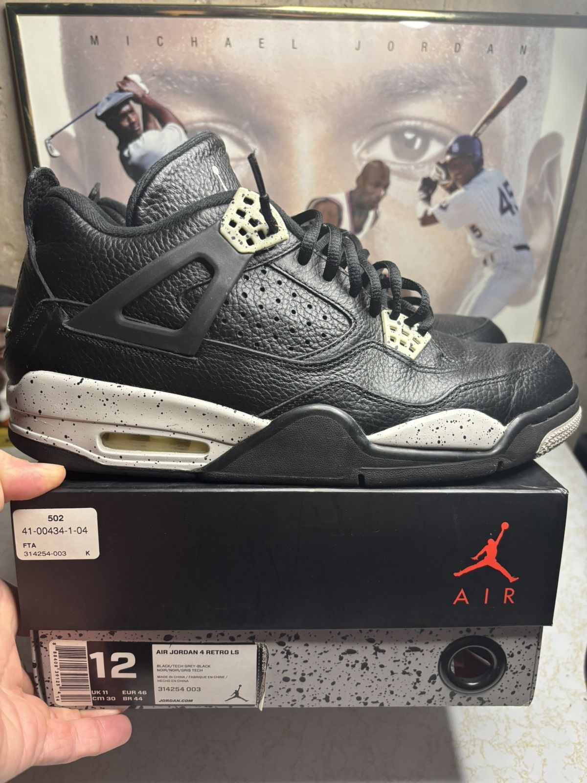 Jordan Brand Air Jordan 4 Retro oreo Size US 12 / EU 45 - 1 Thumbnail