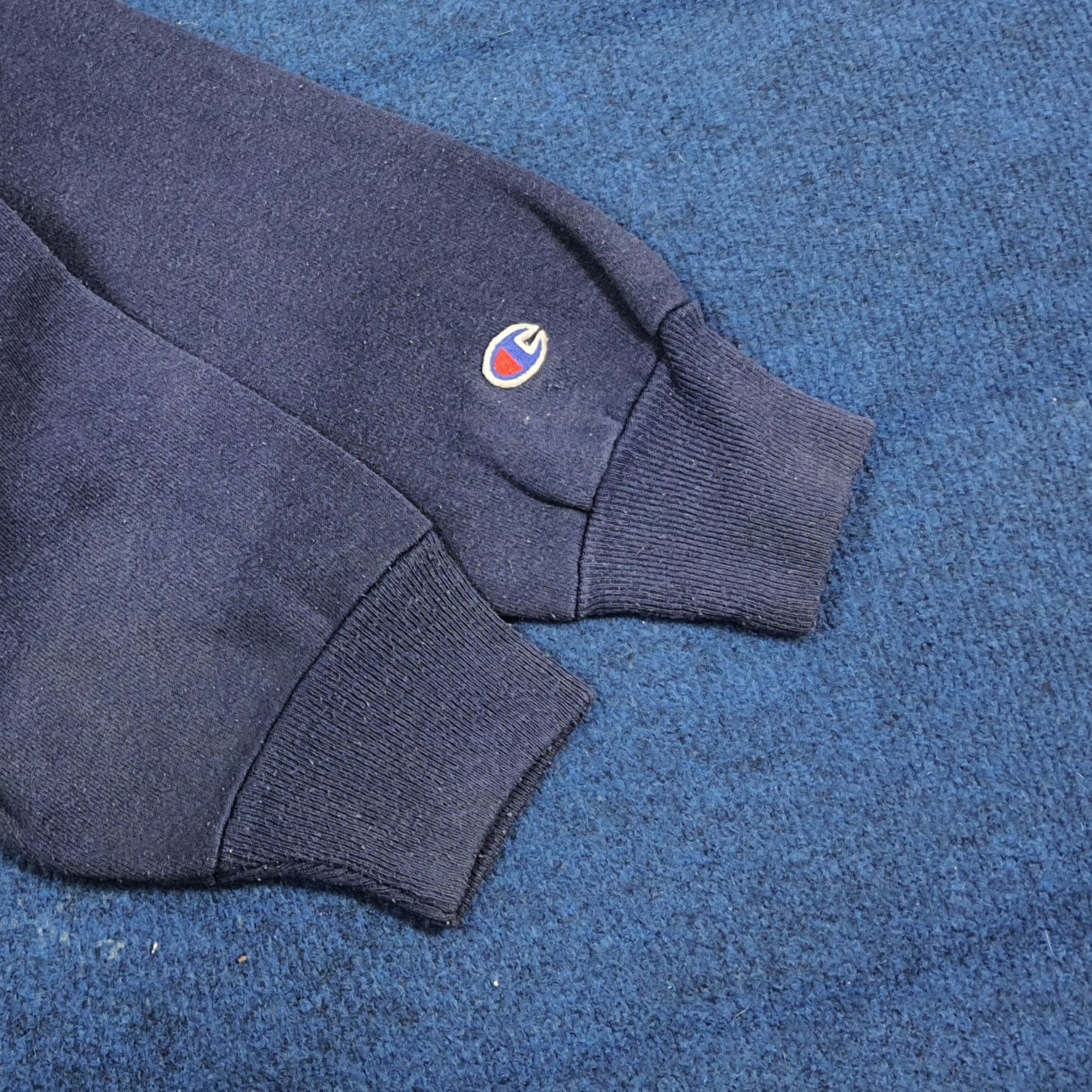 Carhartt Vintage Champion Embroidered Spell Out Crewneck C293N8 Size US L / EU 52-54 / 3 - 7 Thumbnail