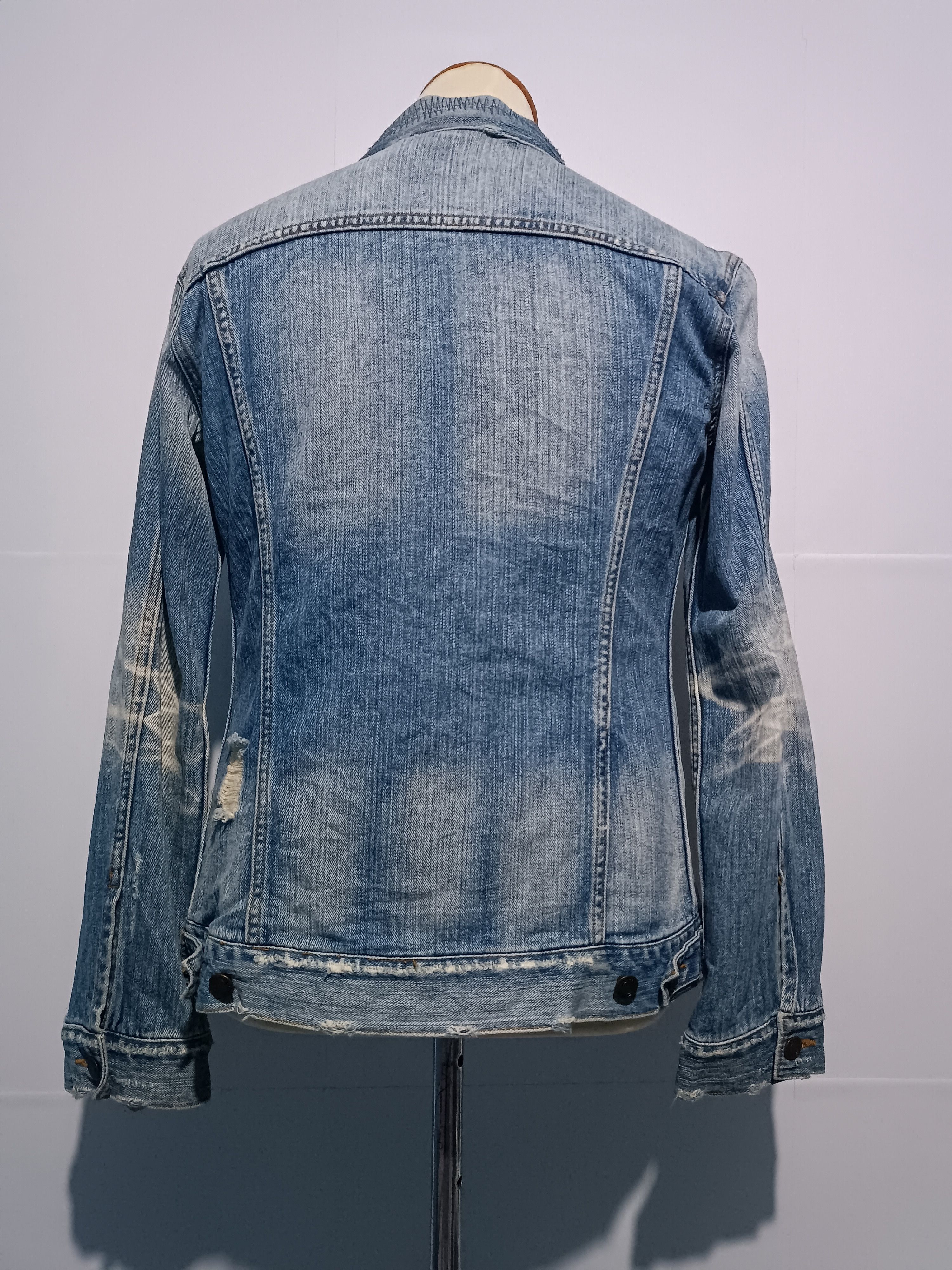 Japanese Brand Ripped Denim Jacket Slim Fit Size US M / EU 48-50 / 2 - 8 Thumbnail