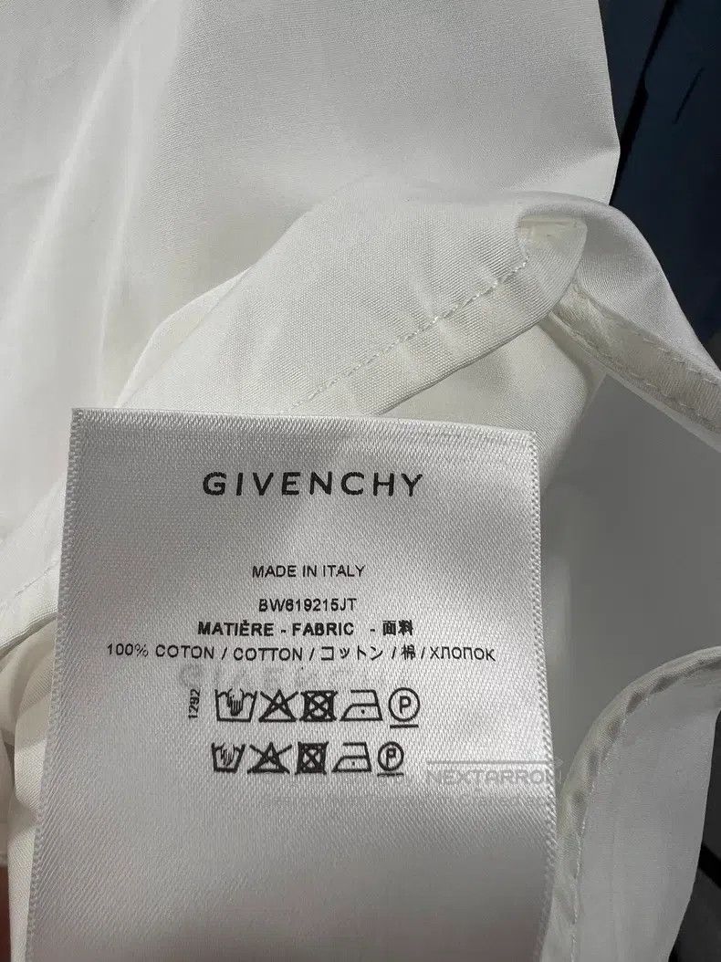 Givenchy Givenchy Size40 Ladies' Open-Front Shirt (Made in Italy, Co Size US M / EU 48-50 / 2 - 6 Thumbnail