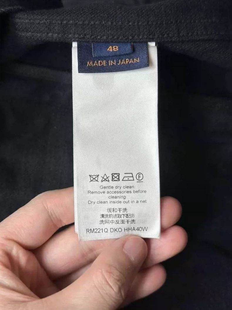 Louis Vuitton Louis Vuitton DNA instruction listing denim jacket Size US M / EU 48-50 / 2 - 3 Thumbnail