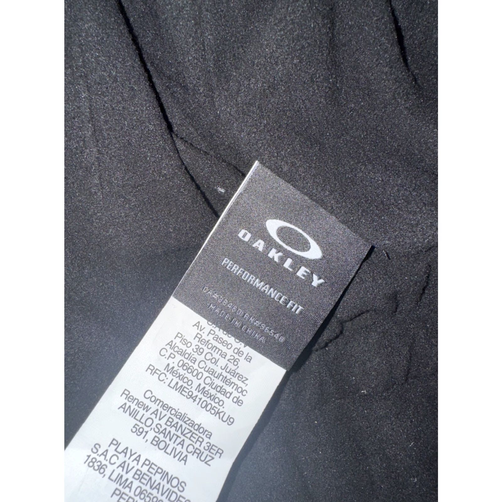 Oakley Oakley Hood Humus Performance Jacket Unisex Adults One Size Hooded Nylon Size US M / EU 48-50 / 2 - 4 Thumbnail