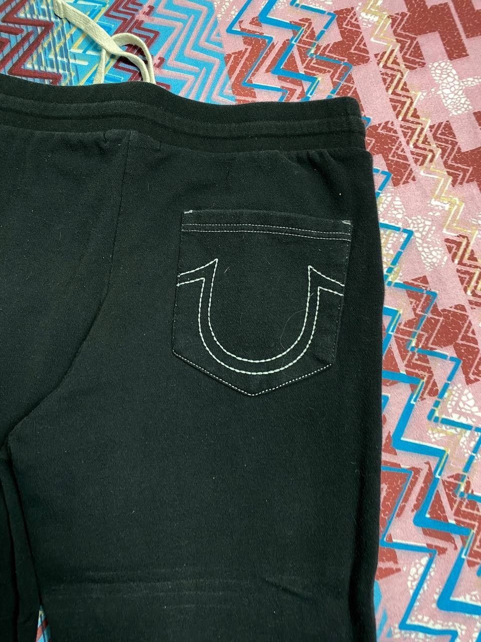 True Religion Vintage rare true religion big logo sweatpants Size US 32 / EU 48 - 14 Thumbnail