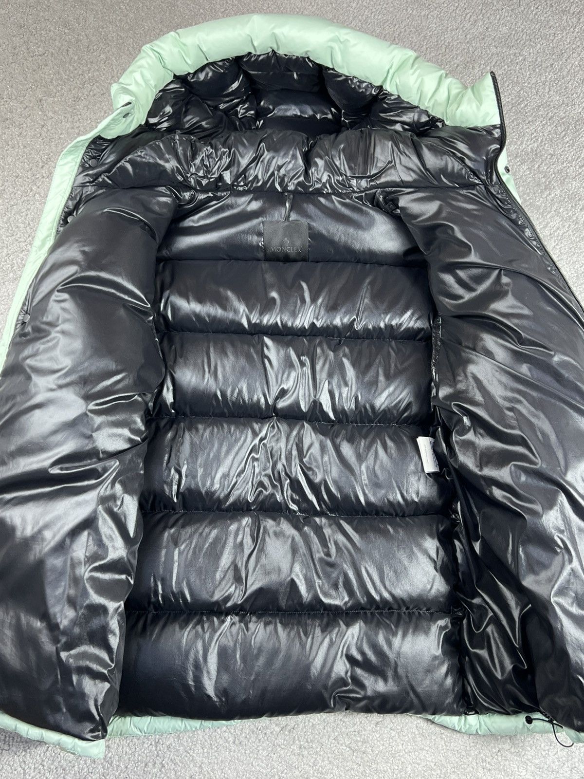 Moncler AW23 Moncler Green Bodri Down Jacket Size 3 Size US L / EU 52-54 / 3 - 9 Thumbnail