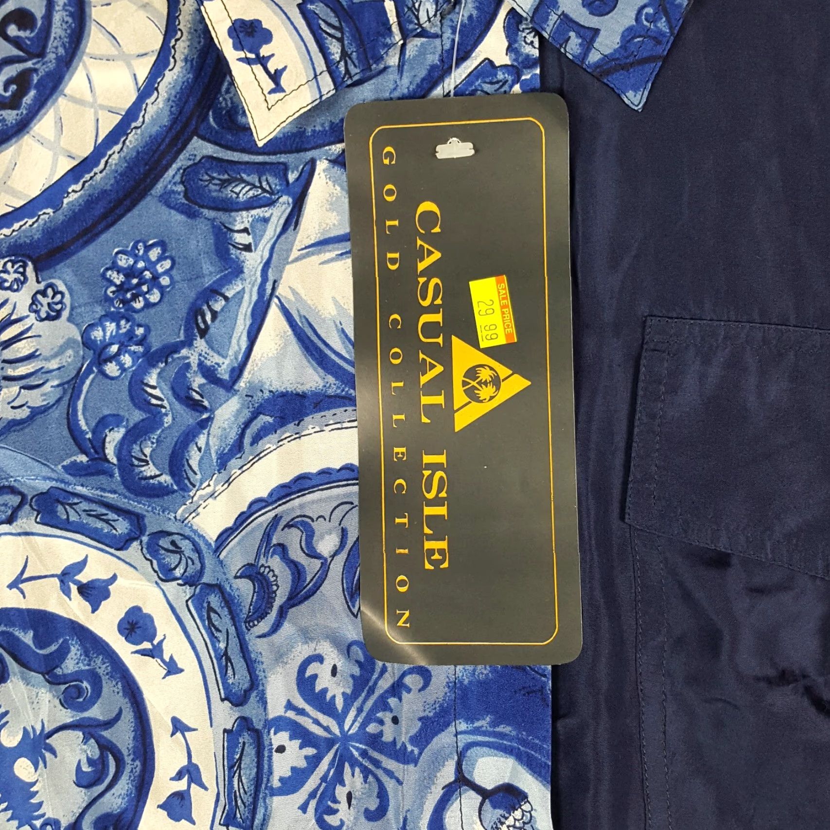 Vintage VINTAGE Casual Isle Women's Button-Up Shirt L Blue Silk 80s Preppy Outdoor Golf Tennis Size L / US 10 / IT 46 - 5 Thumbnail