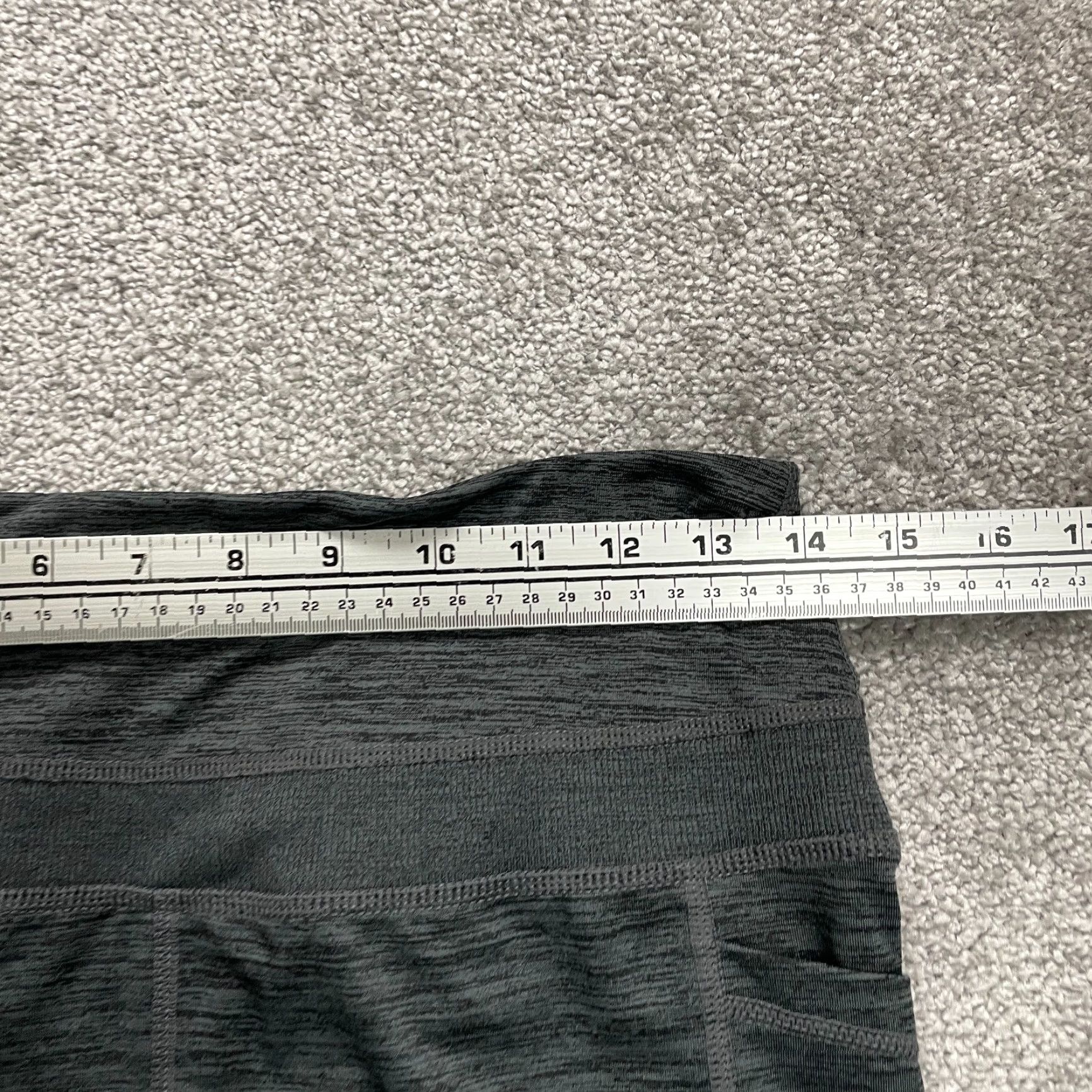 Avia Avia Leggings Womens Cropped Athletic Gray M Medium High Rise Yoga Gym 28x26 Stretch Breathable Compression Lightweight Size 32" / US 10 / IT 46 - 7 Thumbnail