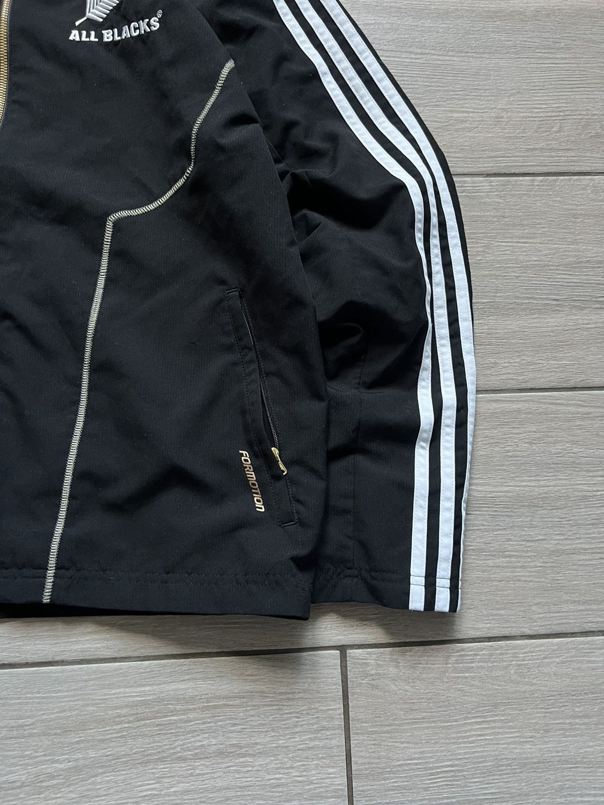 Adidas Vintage 00s Adidas All Blacks Zip Fleece Jacket Sweater Size US S / EU 44-46 / 1 - 9 Thumbnail