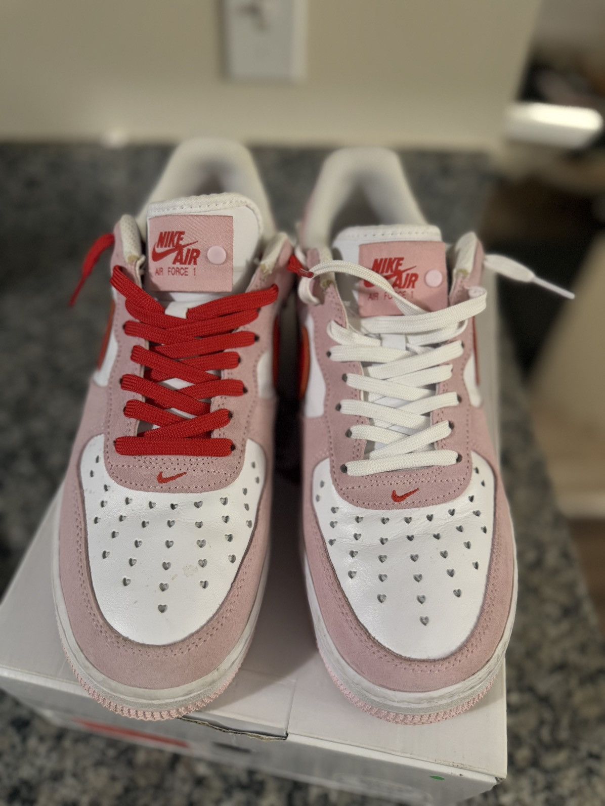 Nike Nike Valentines Day Air Force 1 Pink Size 9 W/ BOX Size US 9 / EU 42 - 6 Thumbnail