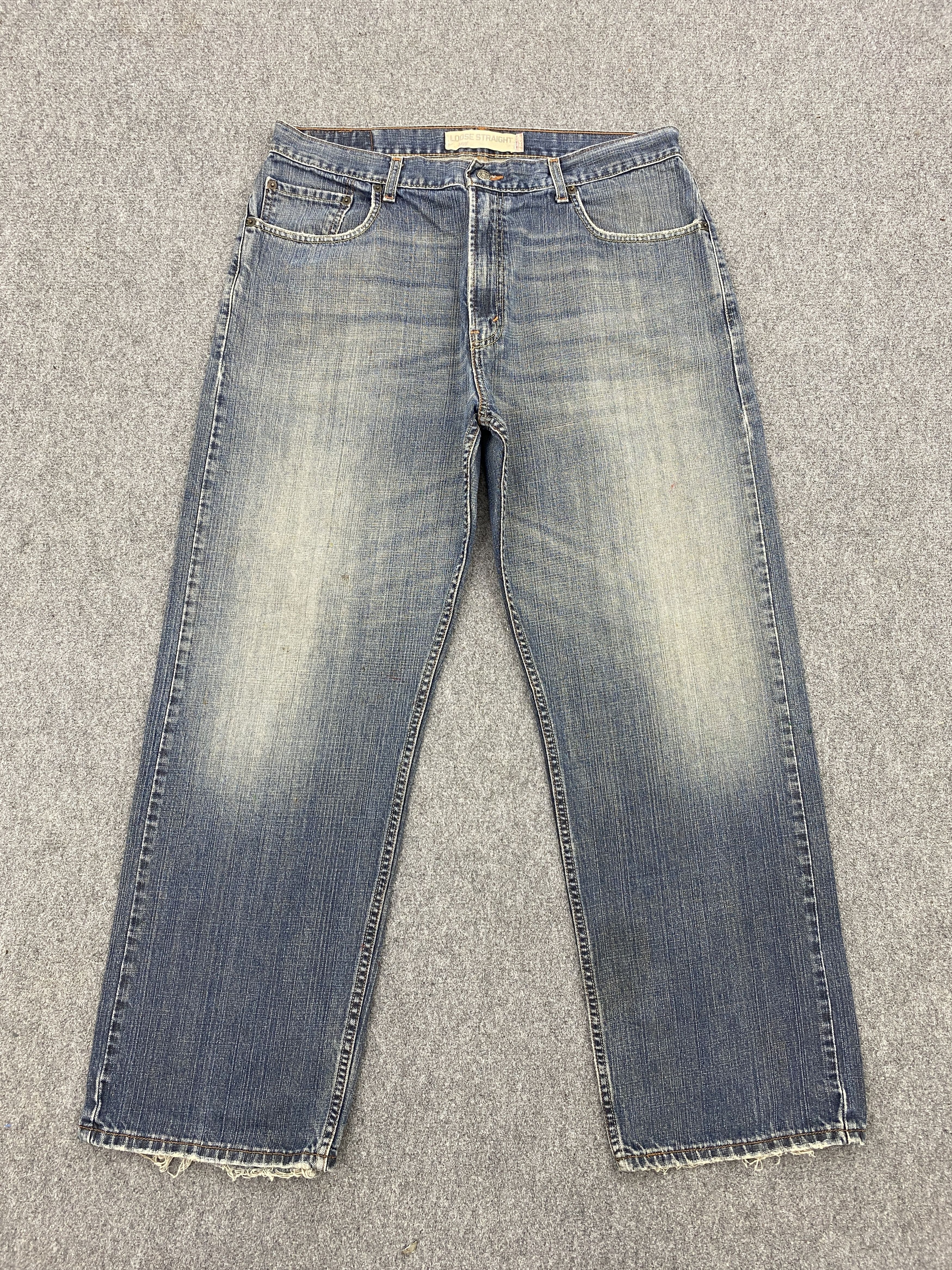 image of Loose Straight Vintage Levis 569 Jeans in Blue Denim, Men's (Size 35)