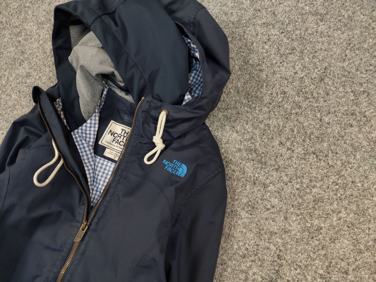 The North Face The North Face california heritage Zip Hooded Women's Jacket Size S / US 4 / IT 40 - 4 Thumbnail