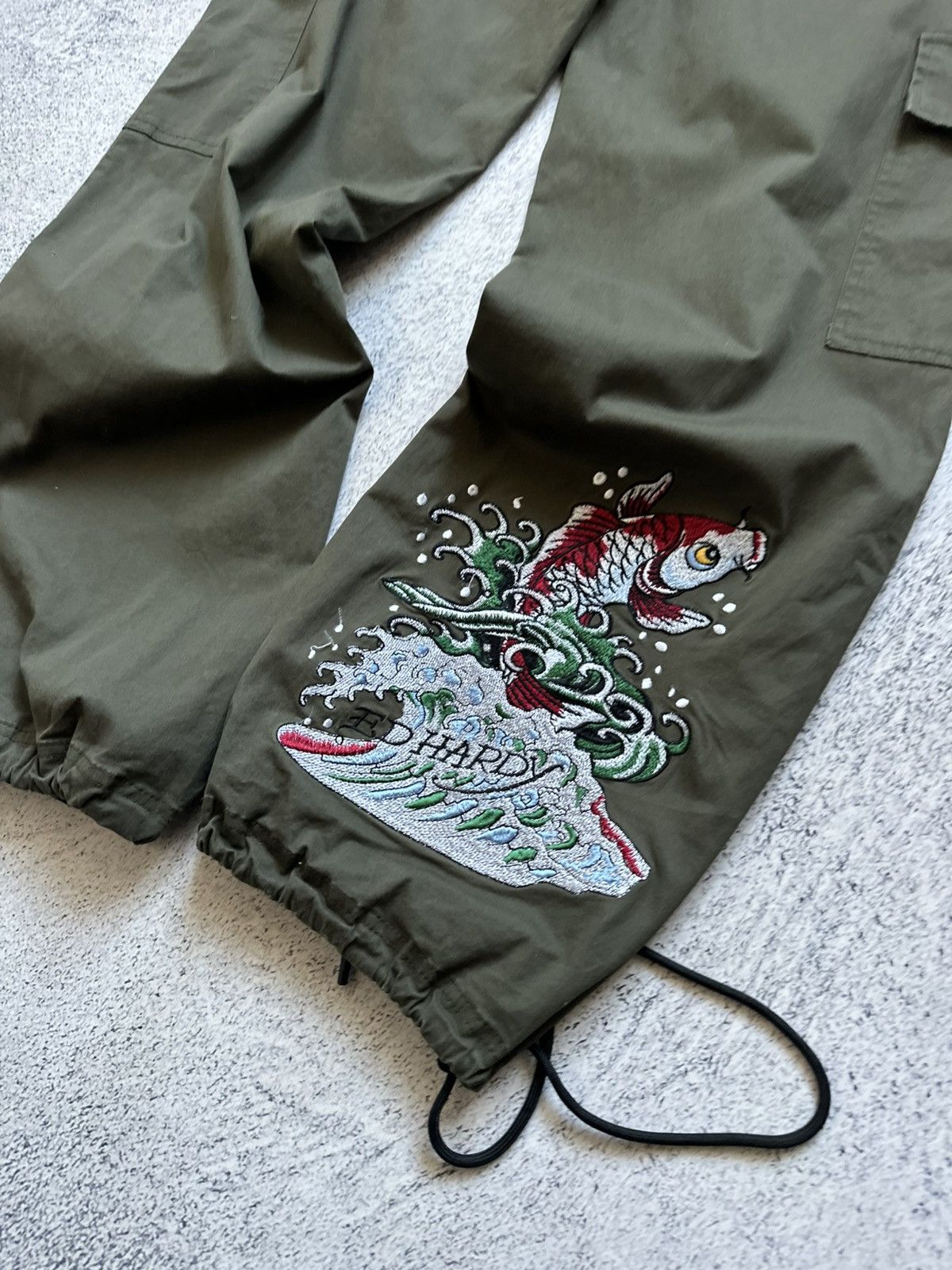 Ed Hardy ED HARDY JAPANESE EMBROIDERED PARACHUTE CARGO PANTS Sz XS Size 30" / US 8 / IT 44 - 11 Thumbnail